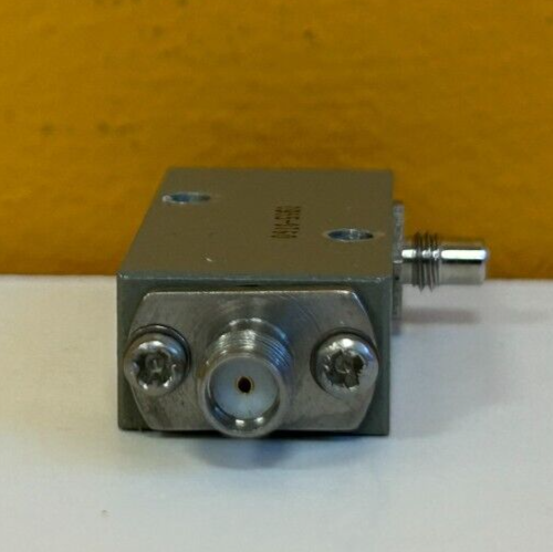HP / Agilent 33144A 100 MHz-18 GHz, SMA (F-F), SMC (M) Microwave Switch. Tested!