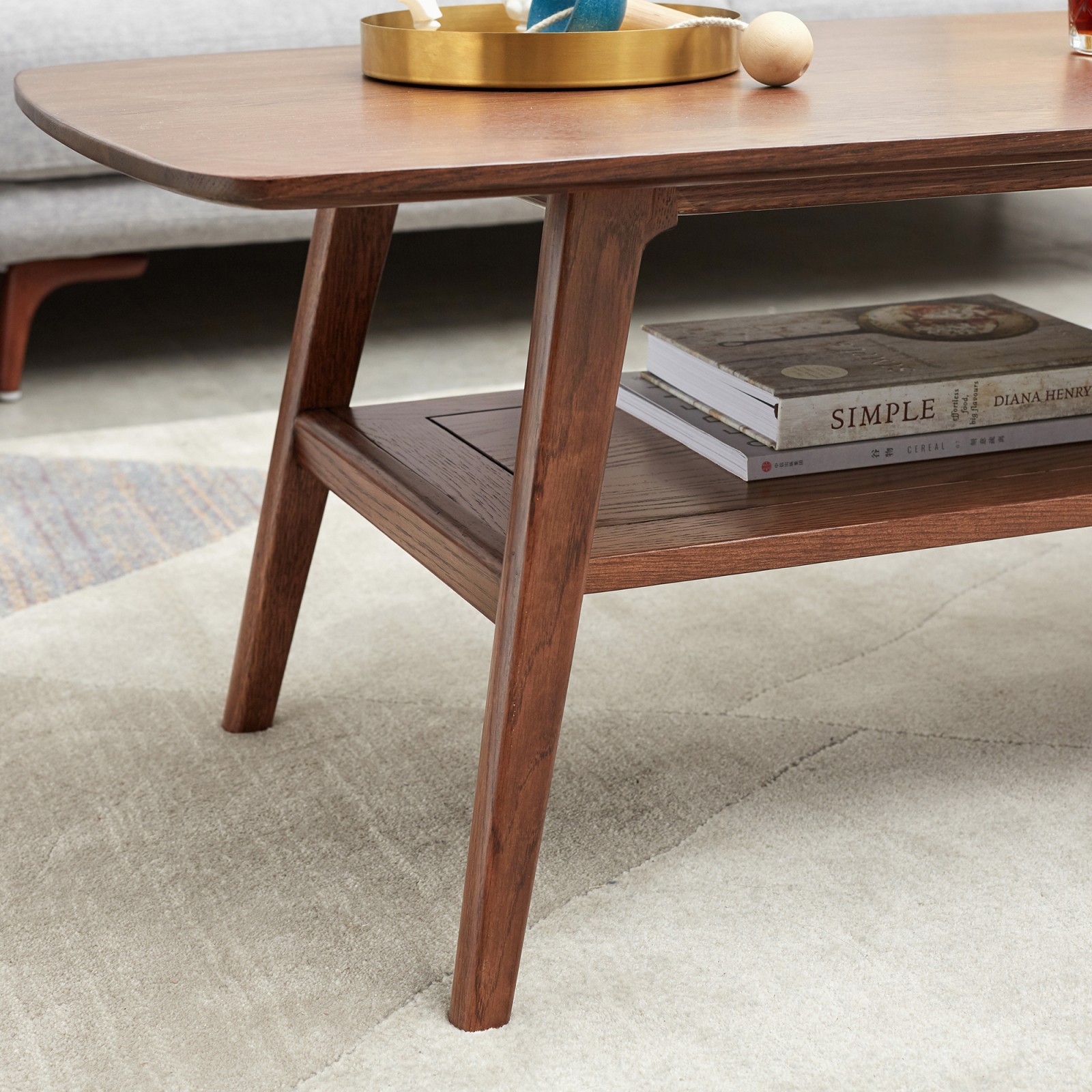 Solid Oak Coffee Table with Storage Shelf 31.5" x 19.69" x 17.32"