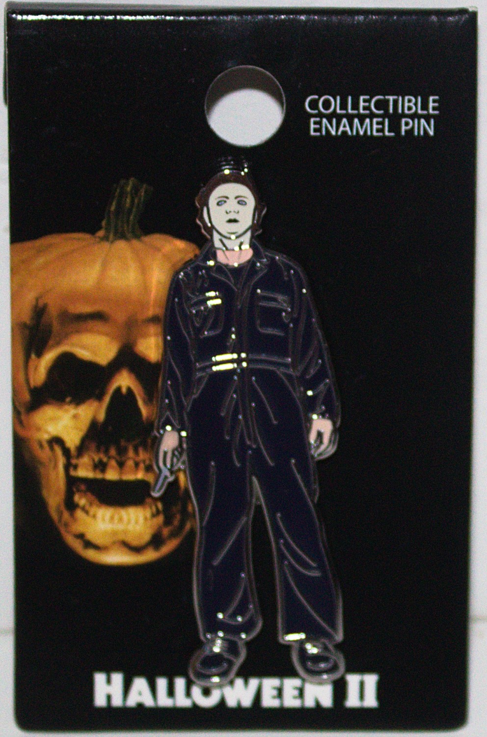 Halloween Movie Michael Myers Standing Figure Holding Knife Metal Enamel Pin NEW