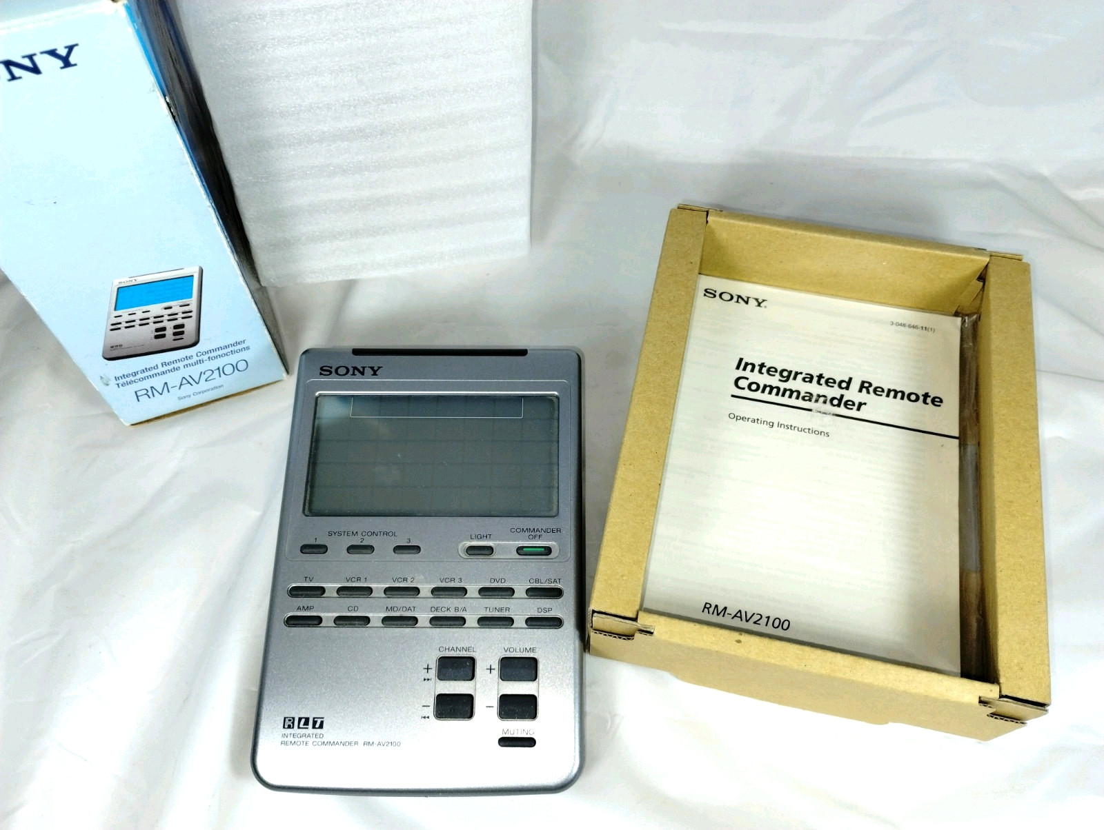 Universal Remote Commander, Sony RM-AV2100, Home Theater System Remote, Working