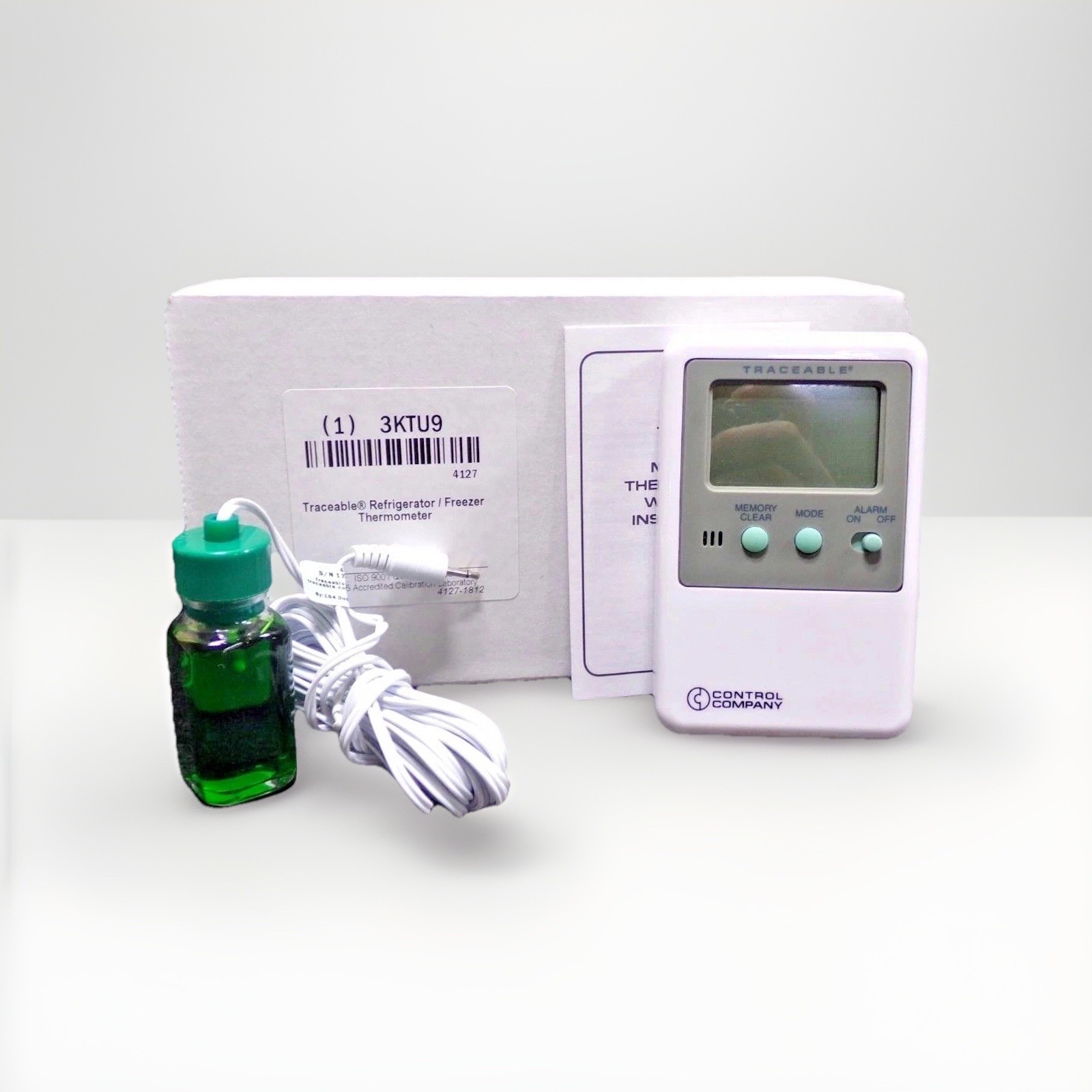 NEW Traceable DIGITAL Thermometer 4127 Calibration Refrigerator Freezer 3KTU9