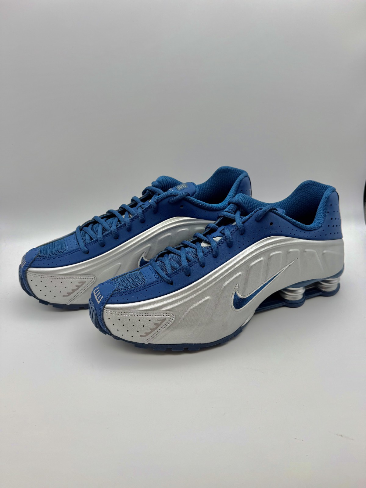 Nike Shox R4 Court Blue/Metallic Silver [IQ9391-476] Men's Size