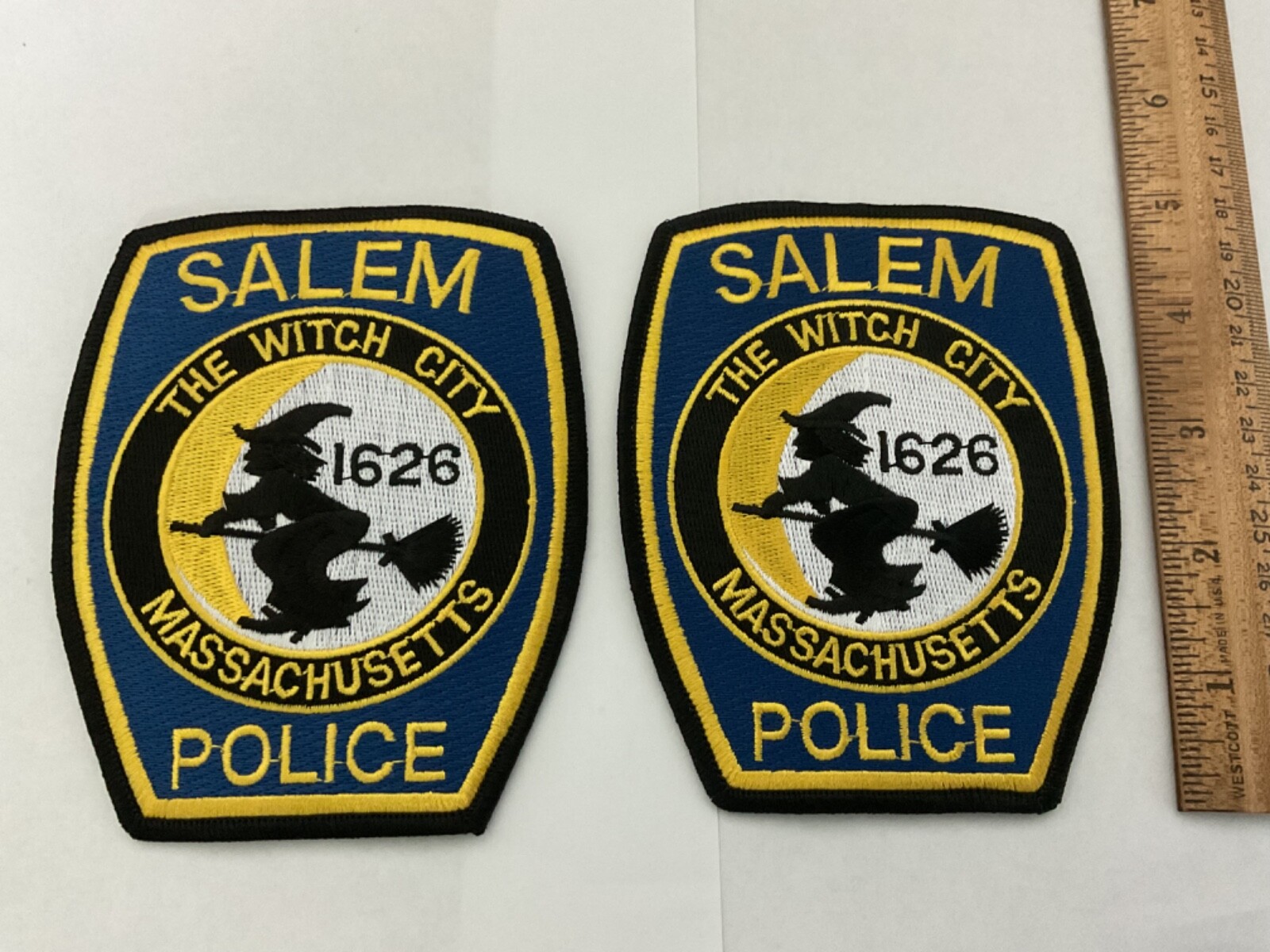Salem MA. Police Patch collectable Set 2 pieces full size ,has tracking,insured.