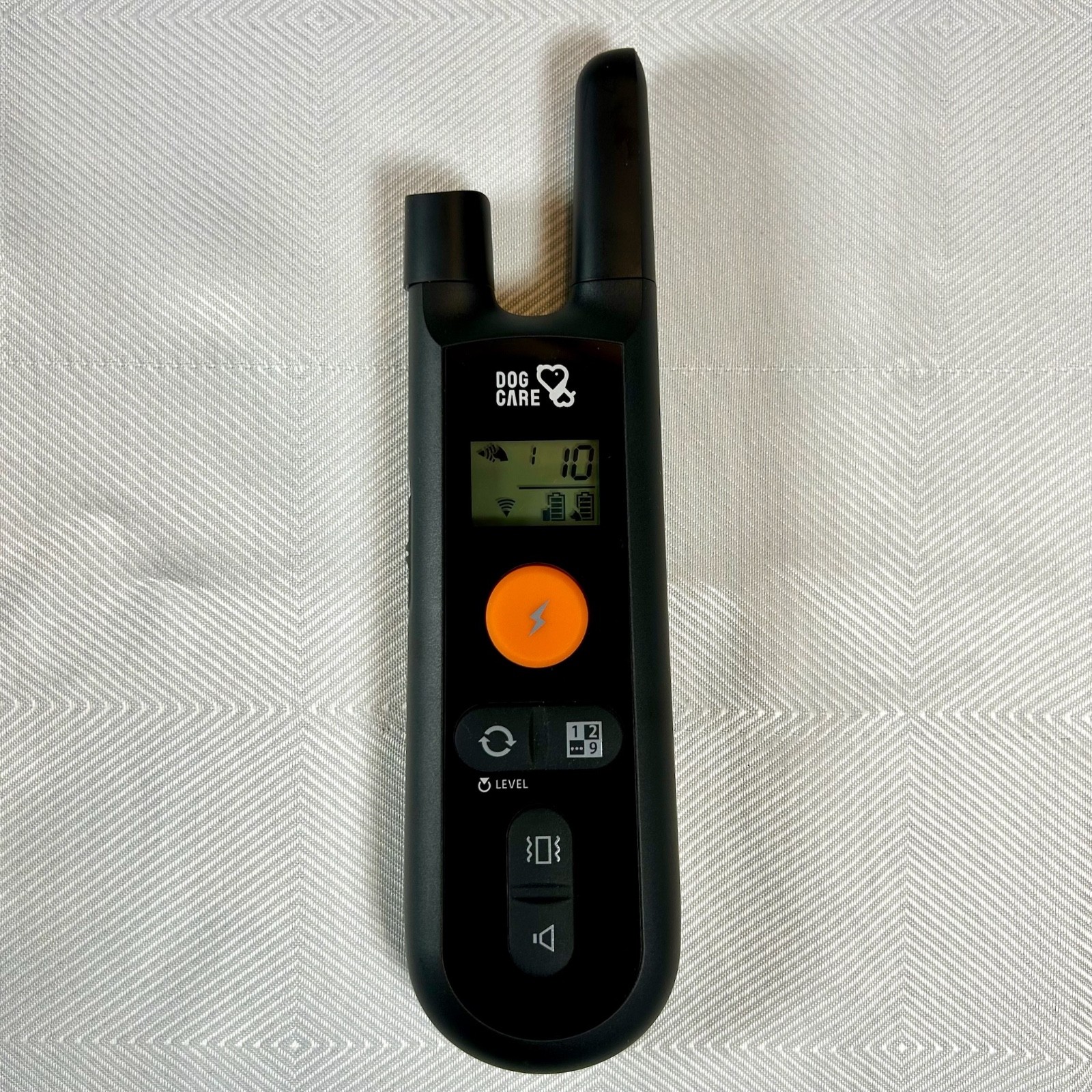 Dog Care WELL-D TC01 Dog Training System E-Collar With Remote
