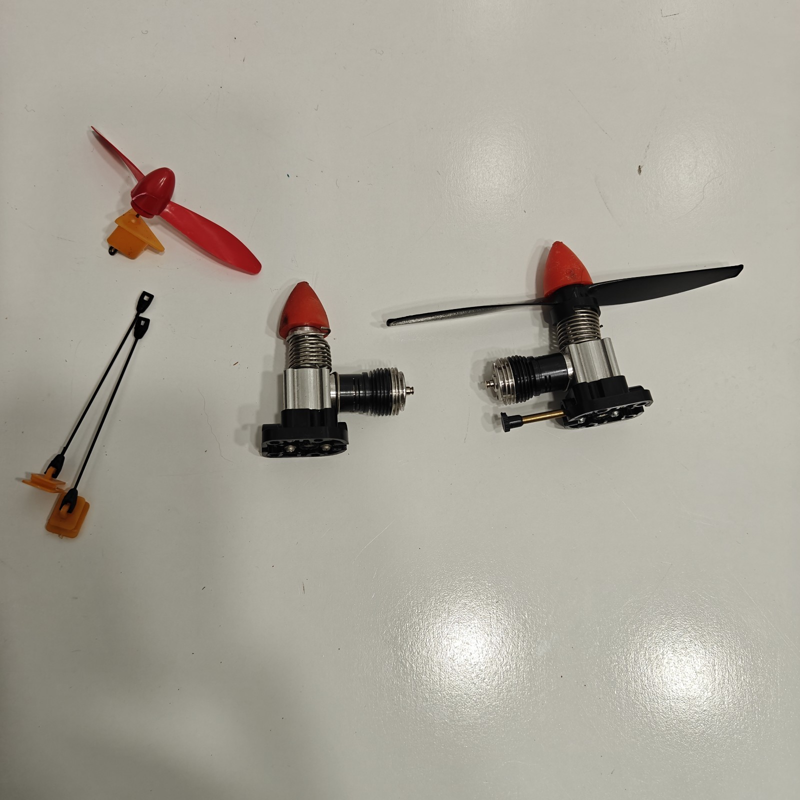 Vintage Model Airplane Engine Parts Lot Propellers Accessories Untested