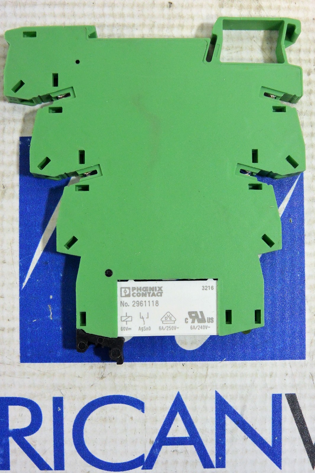 PLC-BSP-120UC/21 Phoenix Contact 120v Relay Block with 2961118