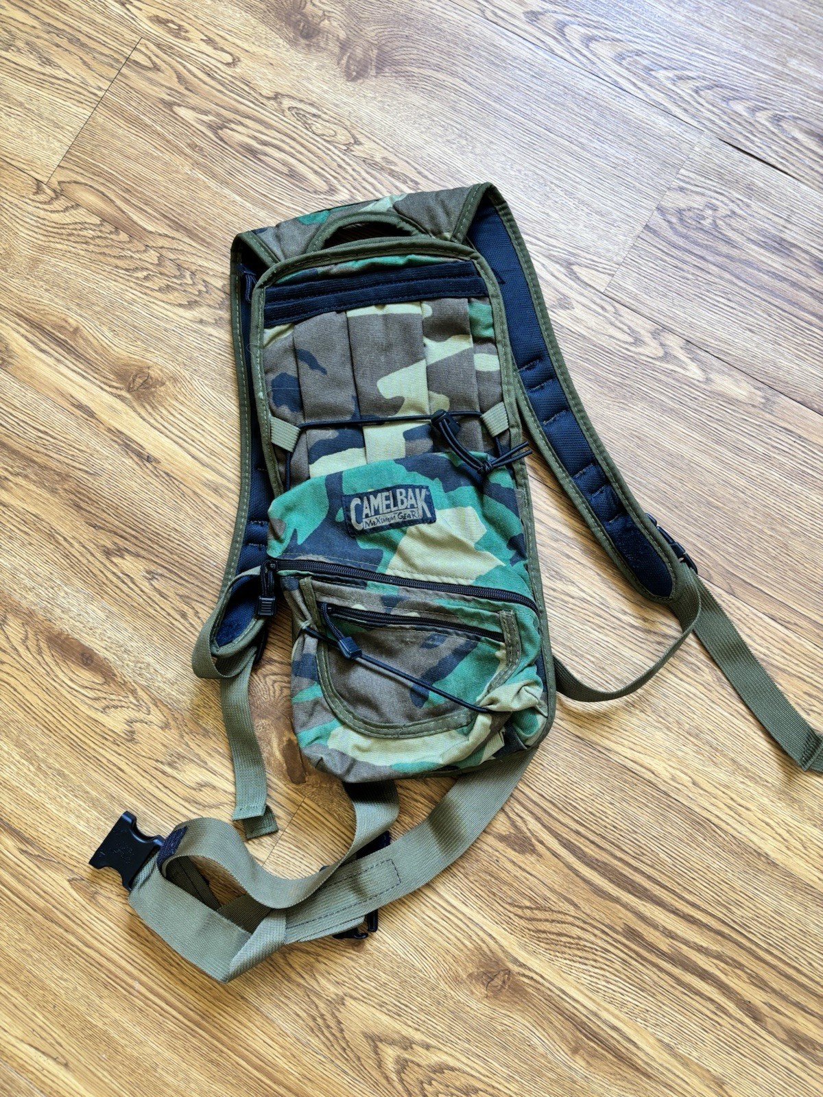 Rare Vintage 1st Generation CamelBak M.U.L.E. Backpack M81 Woodland Camouflage