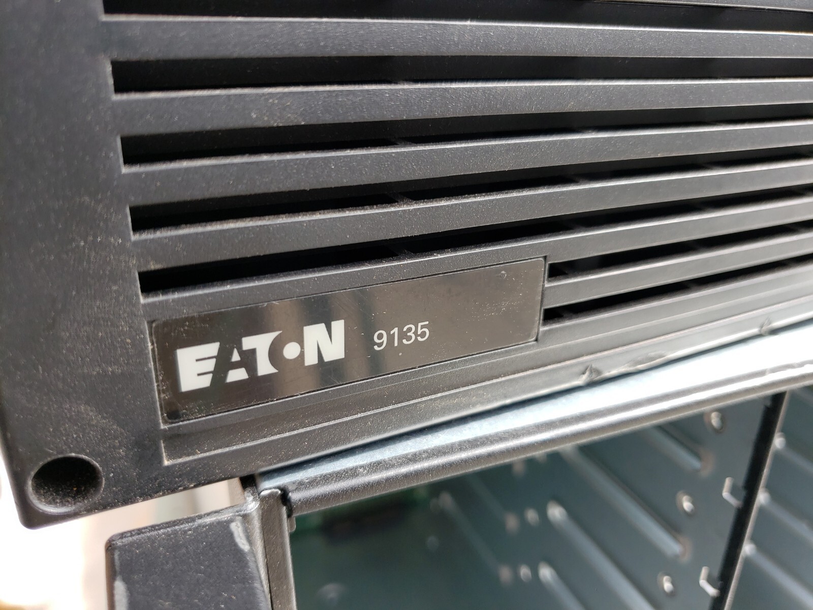 PW9135N6000-EBM3U Eaton Powerware Extended Battery Module, NO BATTERY