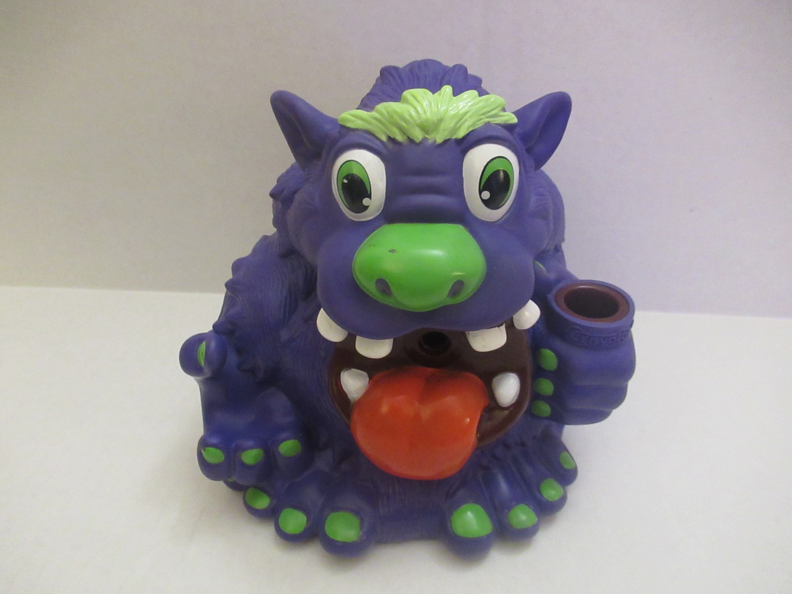 Crayola Purple Monster Pencil Sharpener (2006, Binney & Smith, Inc)