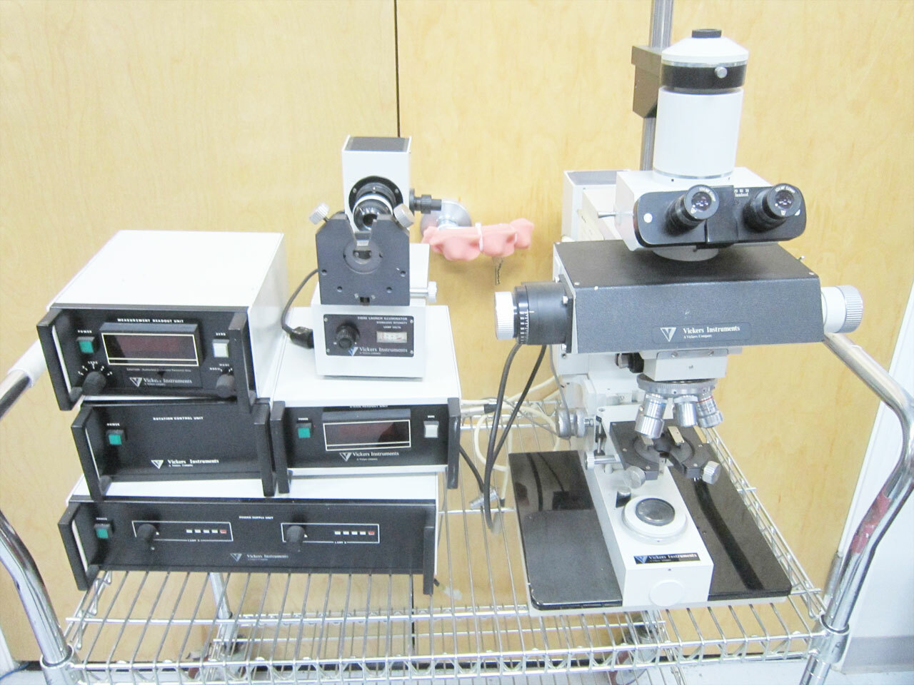 VICKERS INSTRUMENTS MICROCAM FIBRE LAUNCH ILLUMINATOR MICROSCOPE