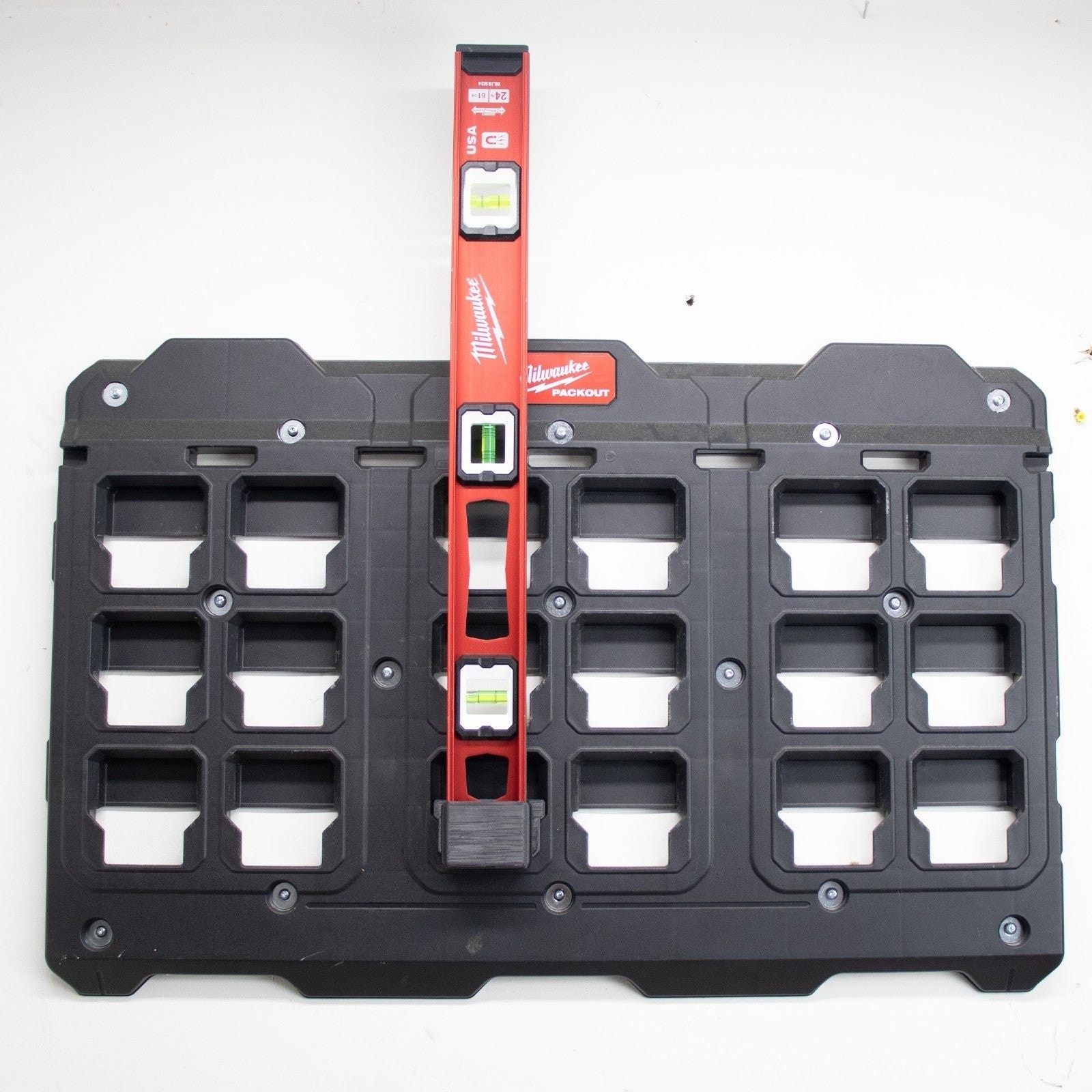 Packout Wall Level Holder