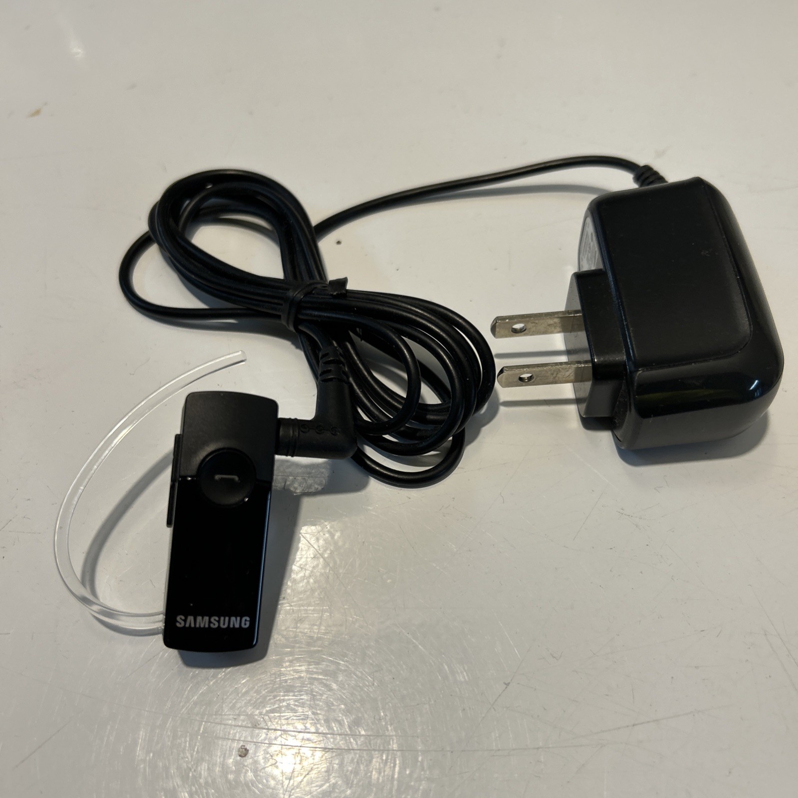 Samsung WEP450 Bluetooth Headset Hands Free Earpiece Black