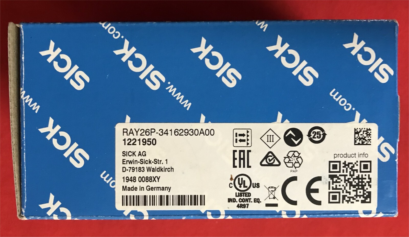 Sick RAY26P-34162930A00 Photoelectric Sensor # 1221950