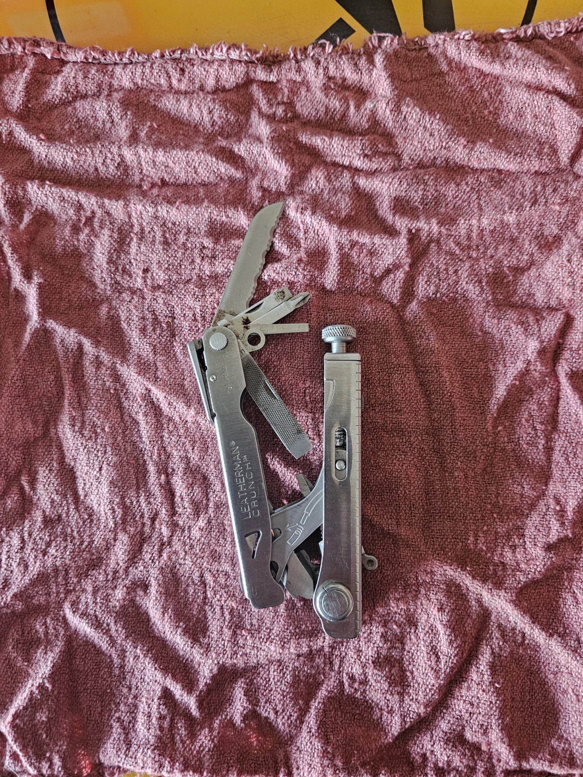 Leatherman Crunch Multi-Tool Folding Locking Pliers