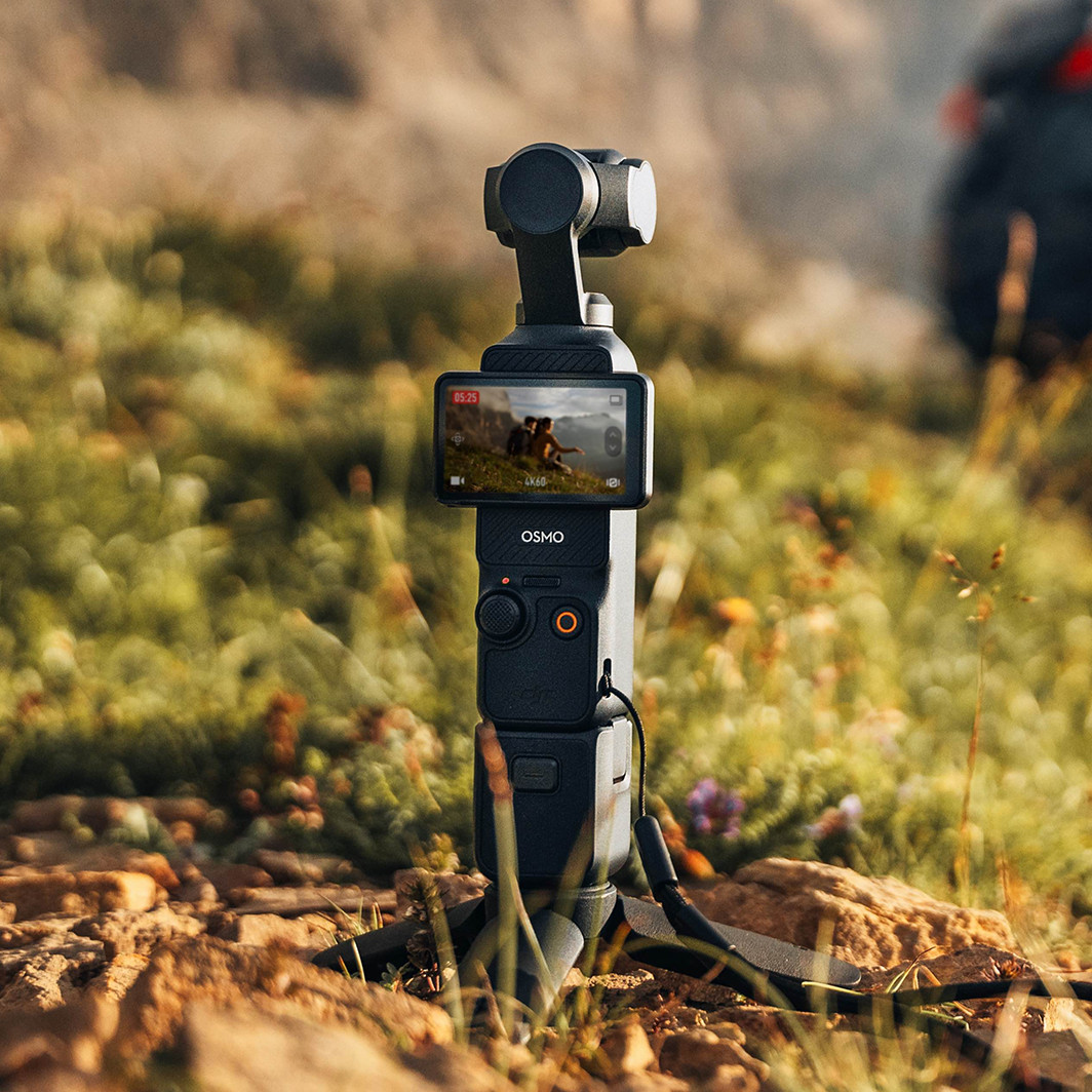 DJI Osmo Mini Tripod for Pocket 3 – Compact Foldable Stand, Non-Slip Grip