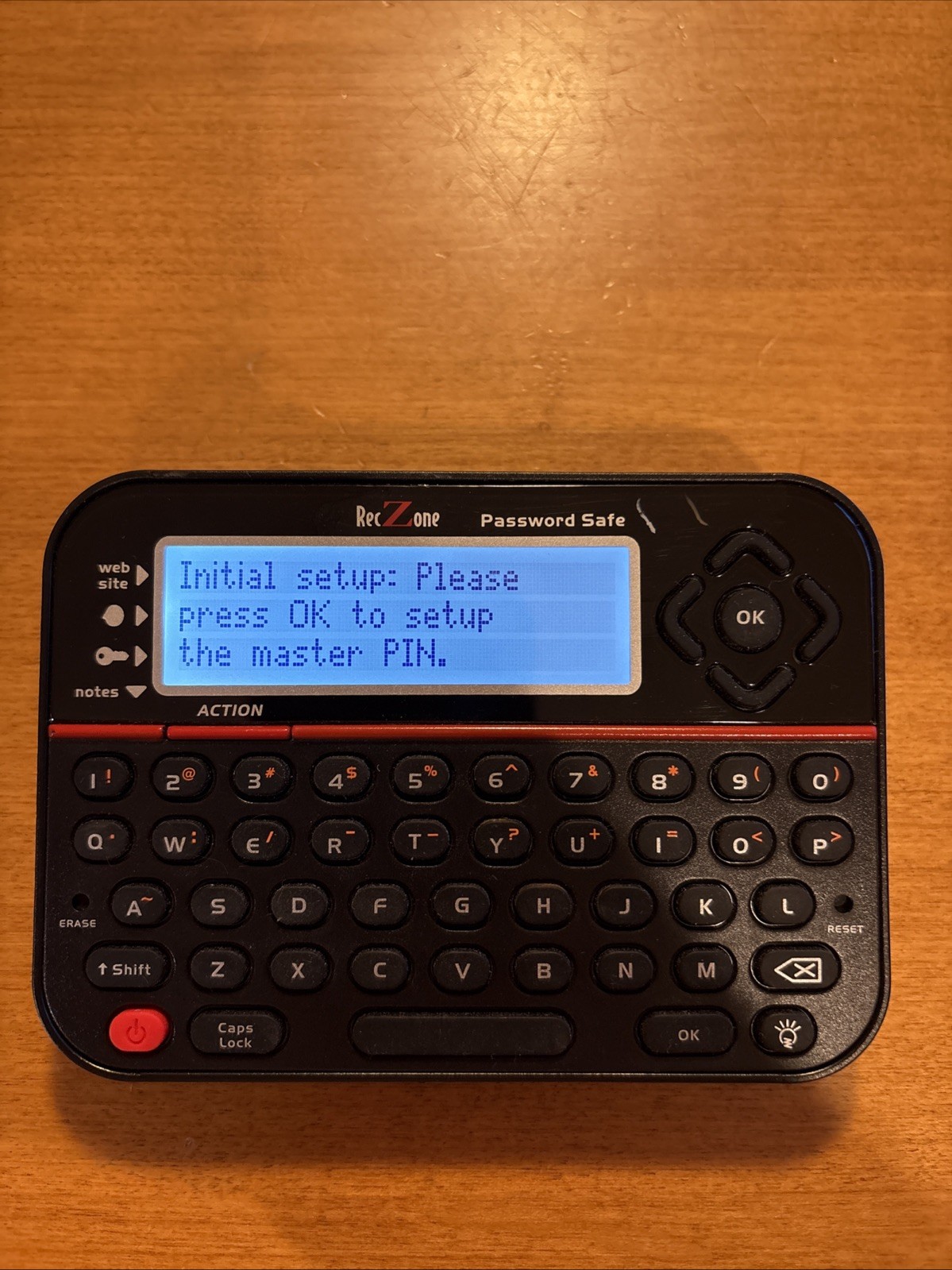 RecZone Password Safe Handheld Digital Keeper Vault Model #595 TESTED
