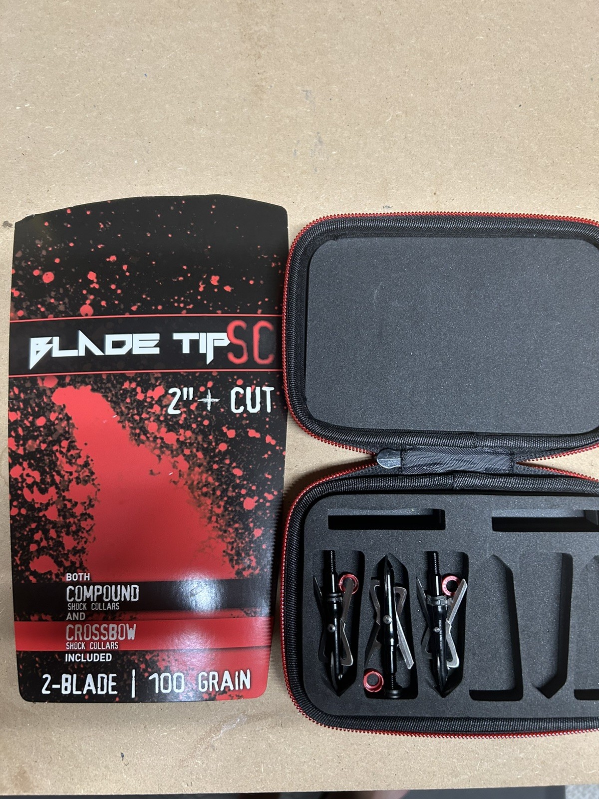 . Rage "Black Series" Blade Tip SC Crossbow/Compound Broadheads with case