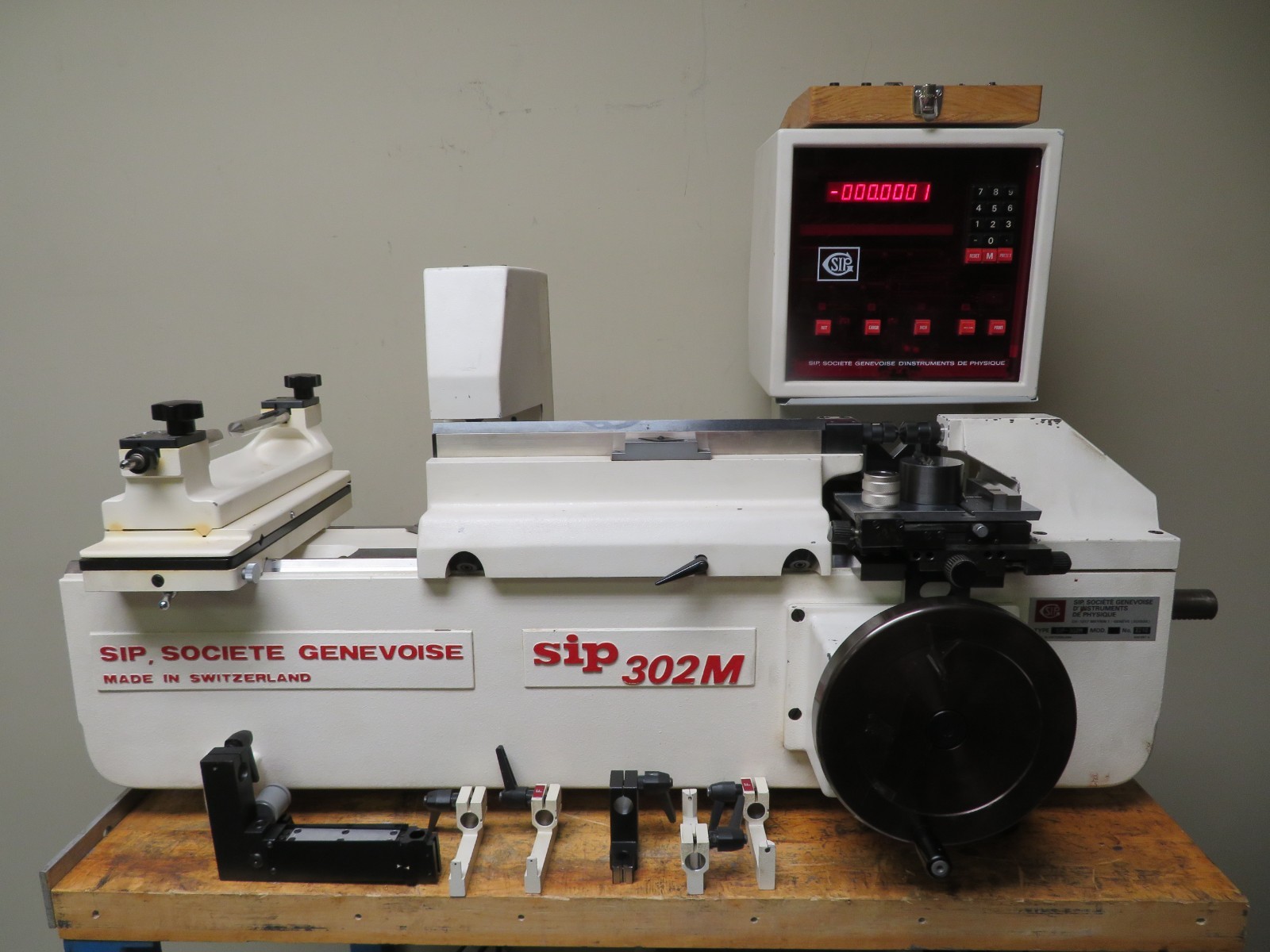 SIP Societe Genevoise SIP-302M Universal Length Measuring Machine w/ Accessories