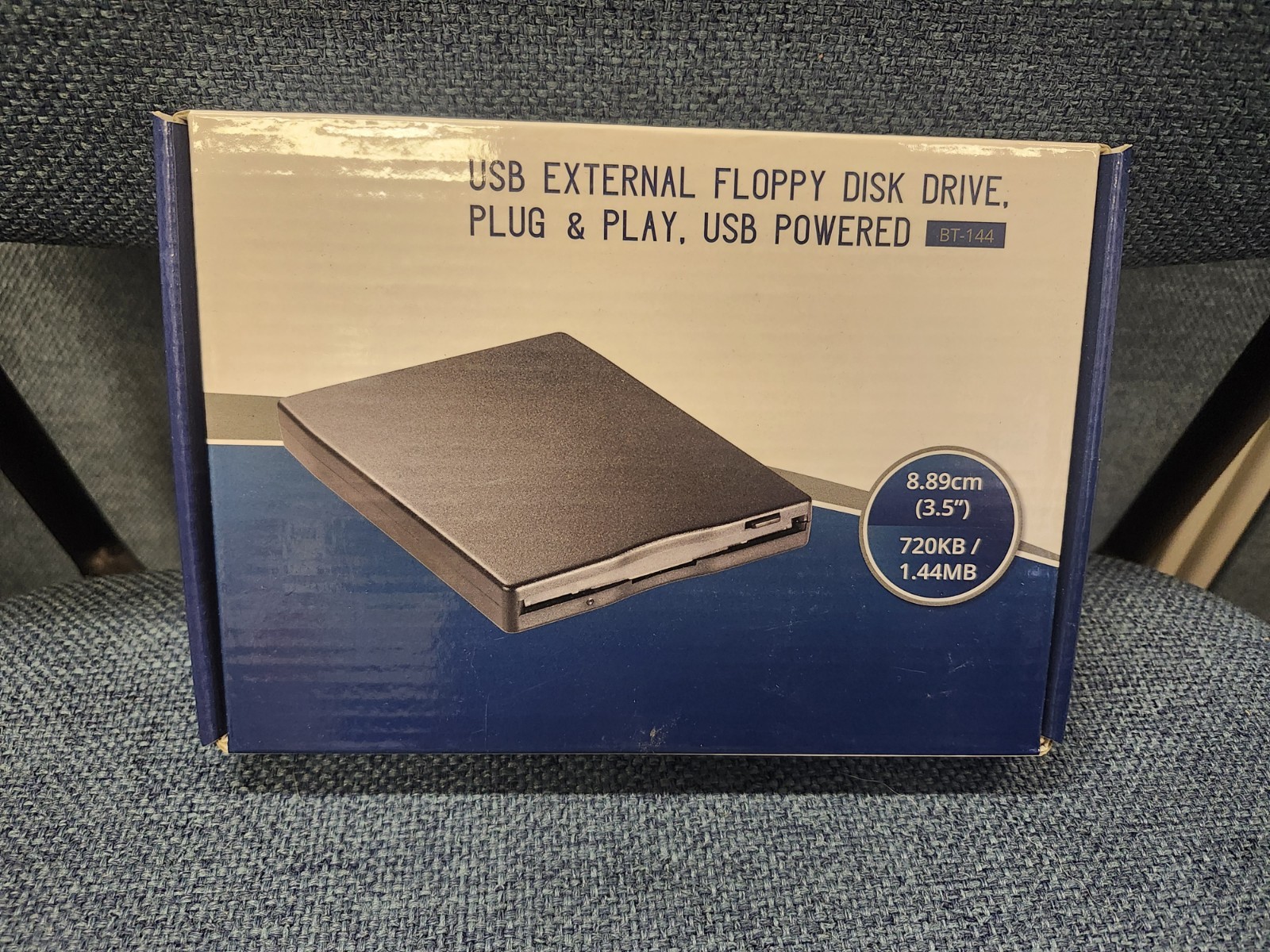 BT-144 Slim Black USB External Floppy Disk Drive, Plug & Play, USB Powered