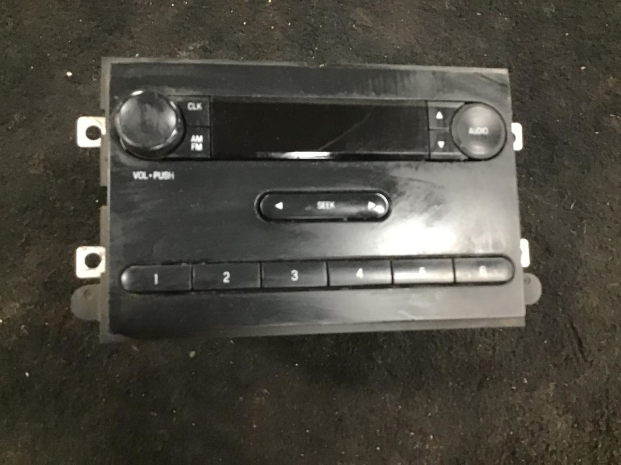 Audio Equipment Radio Receiver AM-FM Fits 08-09 FORD F250SD PICKUP 462561