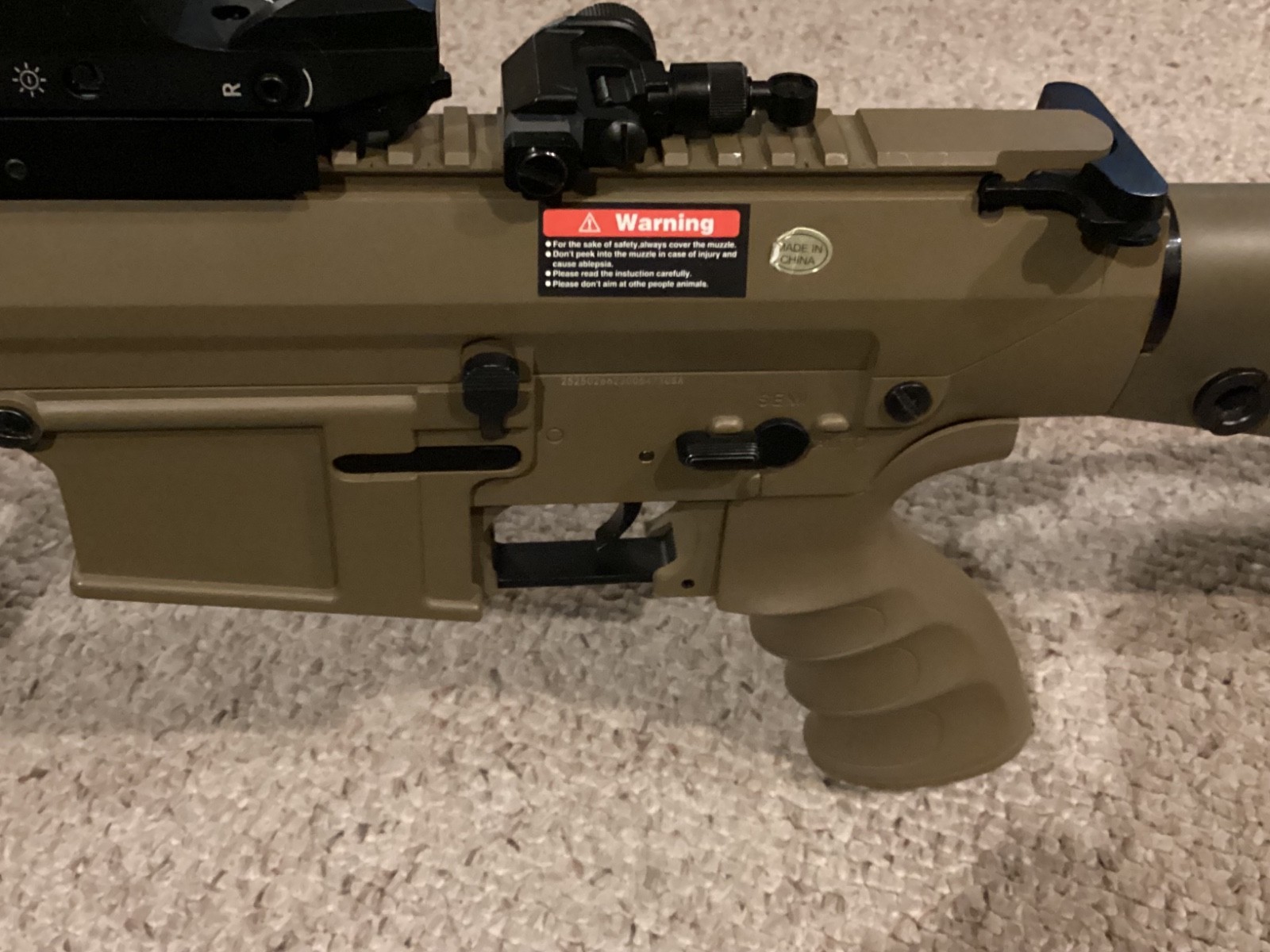 airsoft matrix SR-25 full metal tan with mock suppressor and red dot