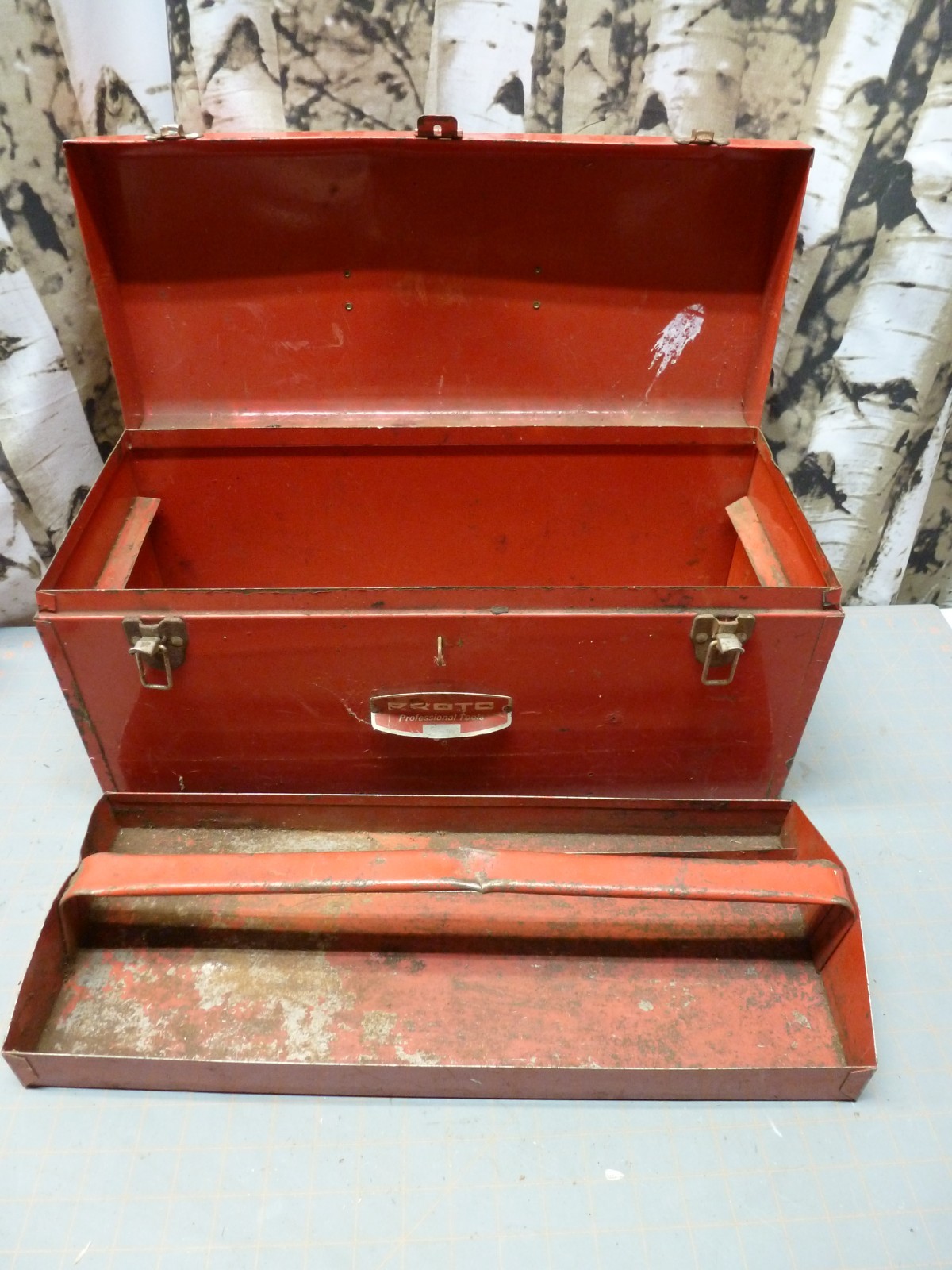 As-Is VTG PROTO 9975 General Purpose Tool Box, Double Latch, Steel, 20x9.5x8.5