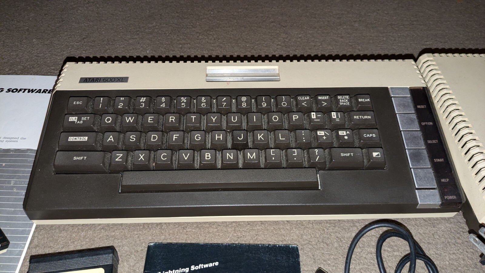 Atari 600XL Home Computer Complete W/ Manual And Hook Ups Game Is Master type