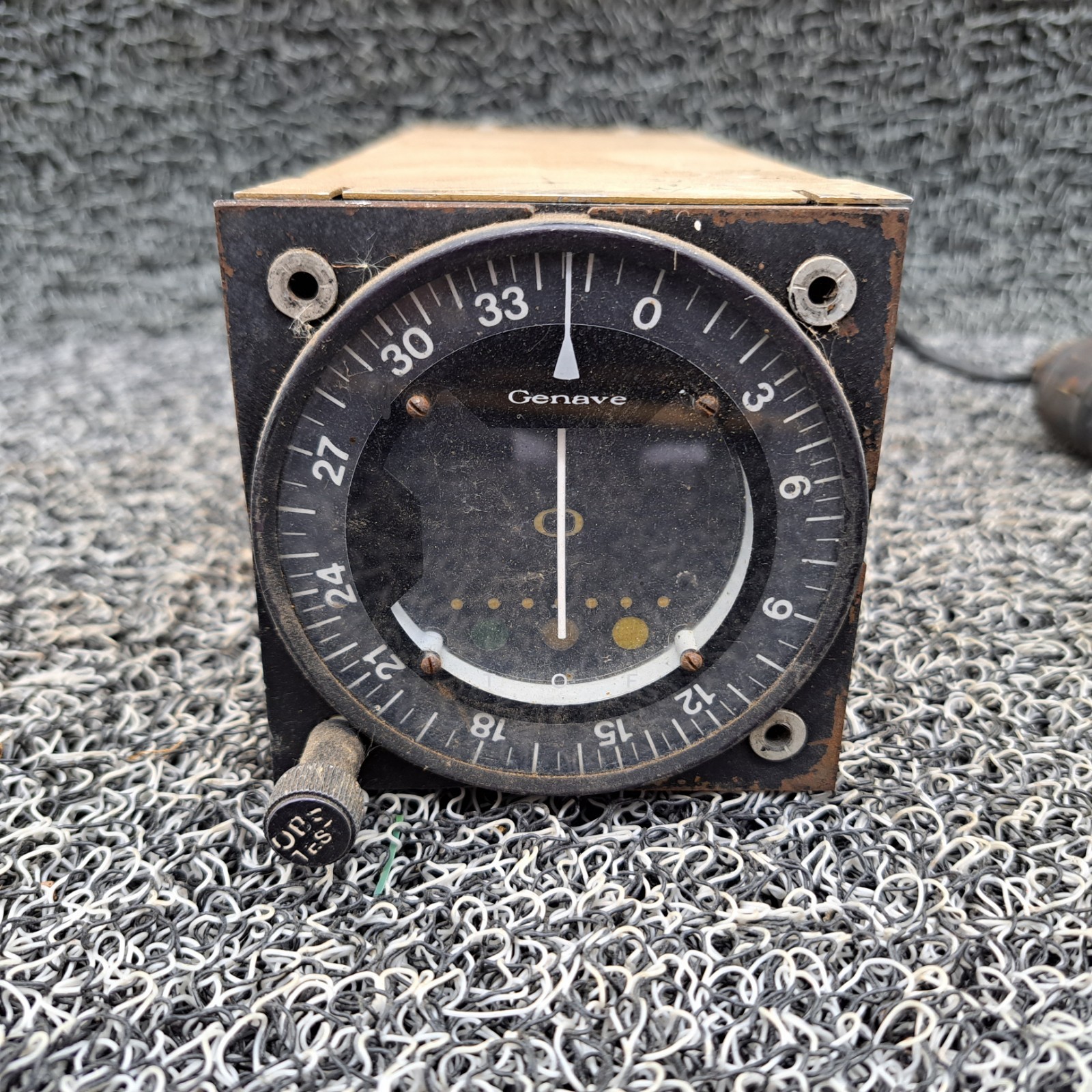 Genave Theta/100 Converter Indicator