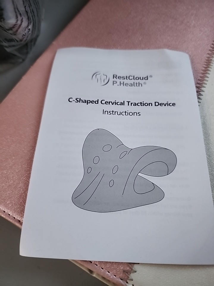 Restcloud C-Shaped Cervical Traction Device - Excellent Condition!! Black. New