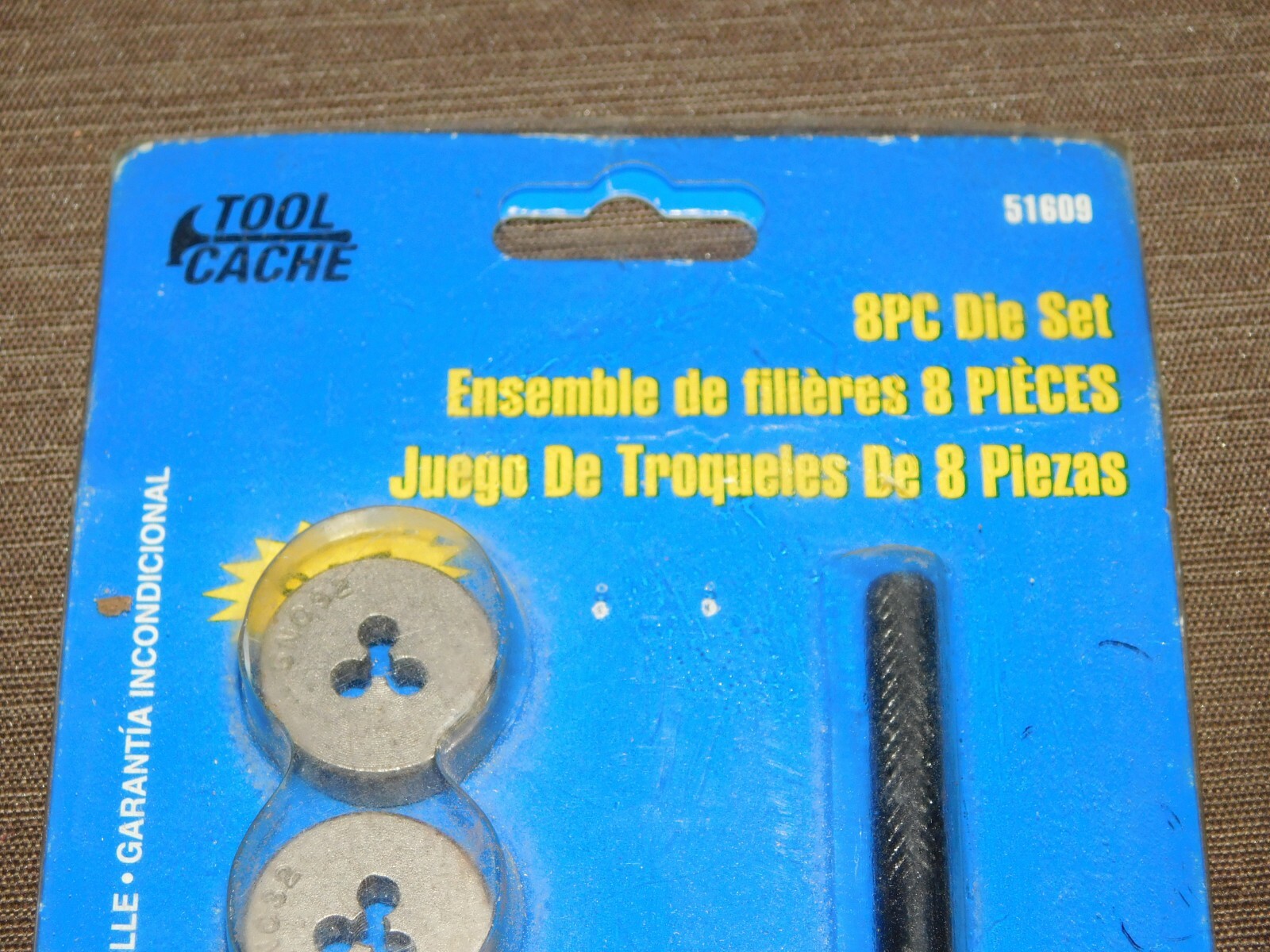 TOOL CACHE 8PC 8 PIECE DIE SET NEW IN PACKAGE