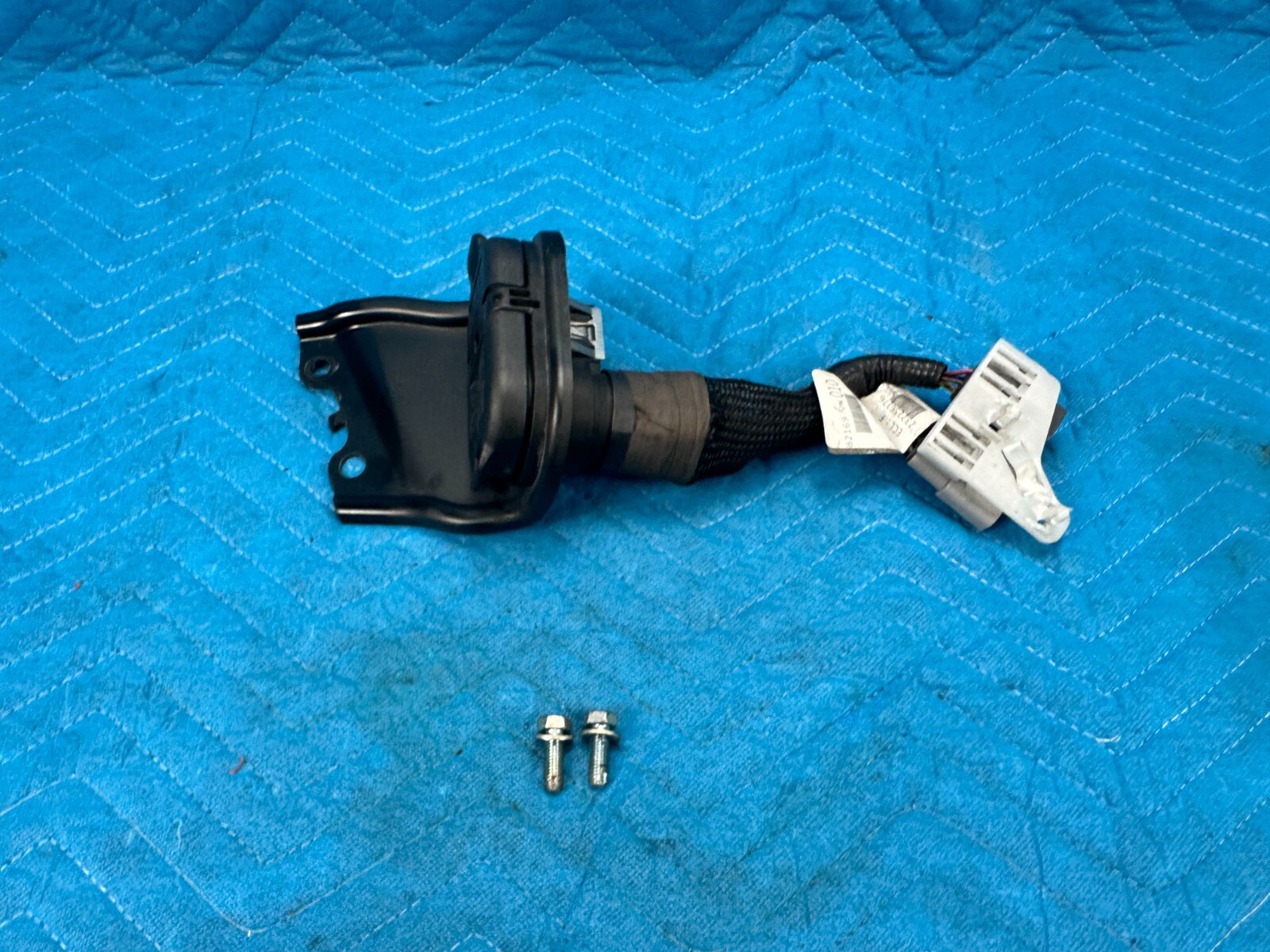 Lexus GX460 Towing Hitch Plug Adapter w/ Wiring & Bracket 39k 2010-2023 OEM