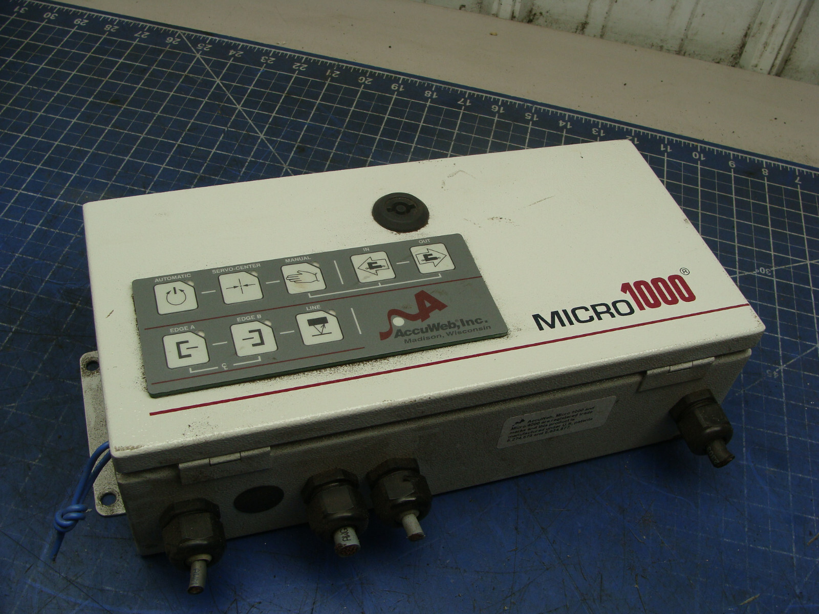 ACCUWEB MICRO1000 WEB GUIDE CONTROL CTL 1000-02 INPUT: 115VAC OUTPUT: 30VDC 4A