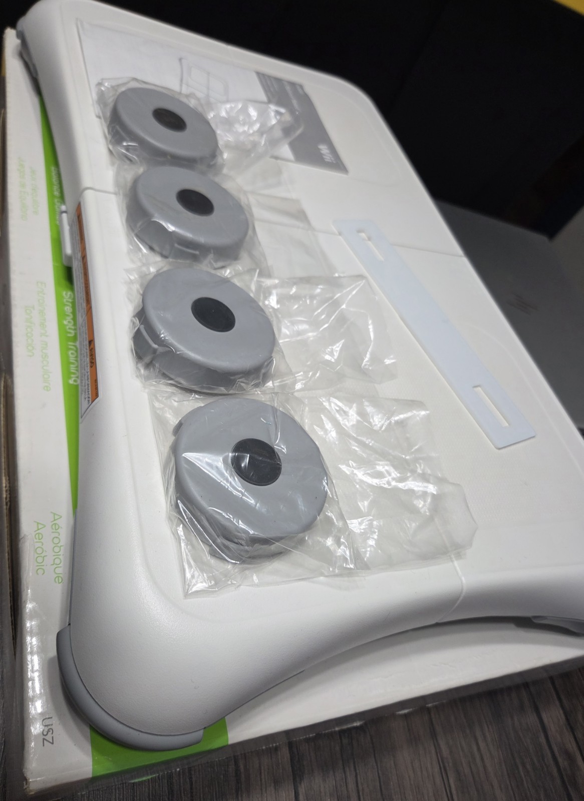 Nintendo Wii Fit + Wii Balance Board Bundle