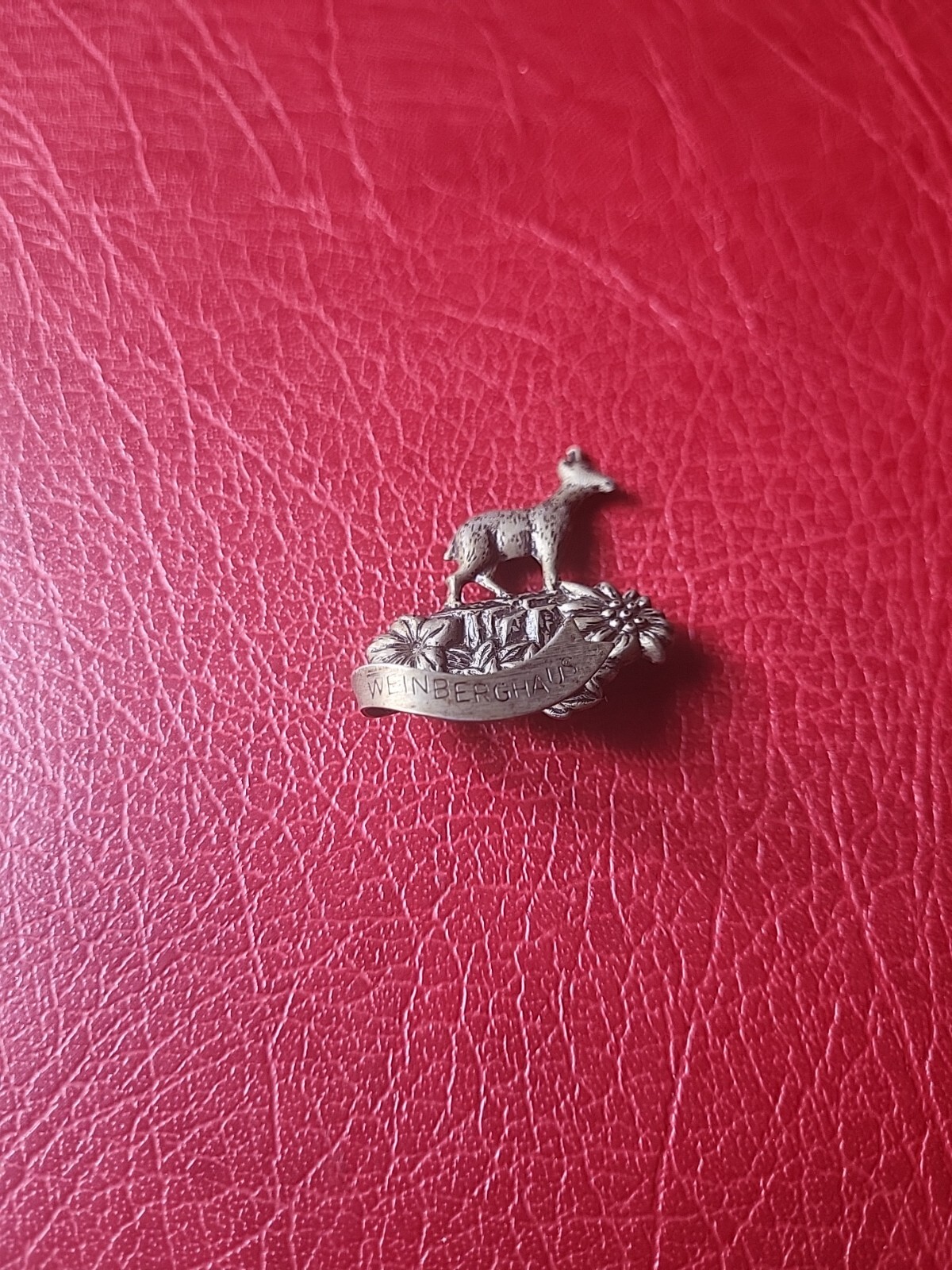 Pin Hatpin Hiking Pin Brooch Vineyard House