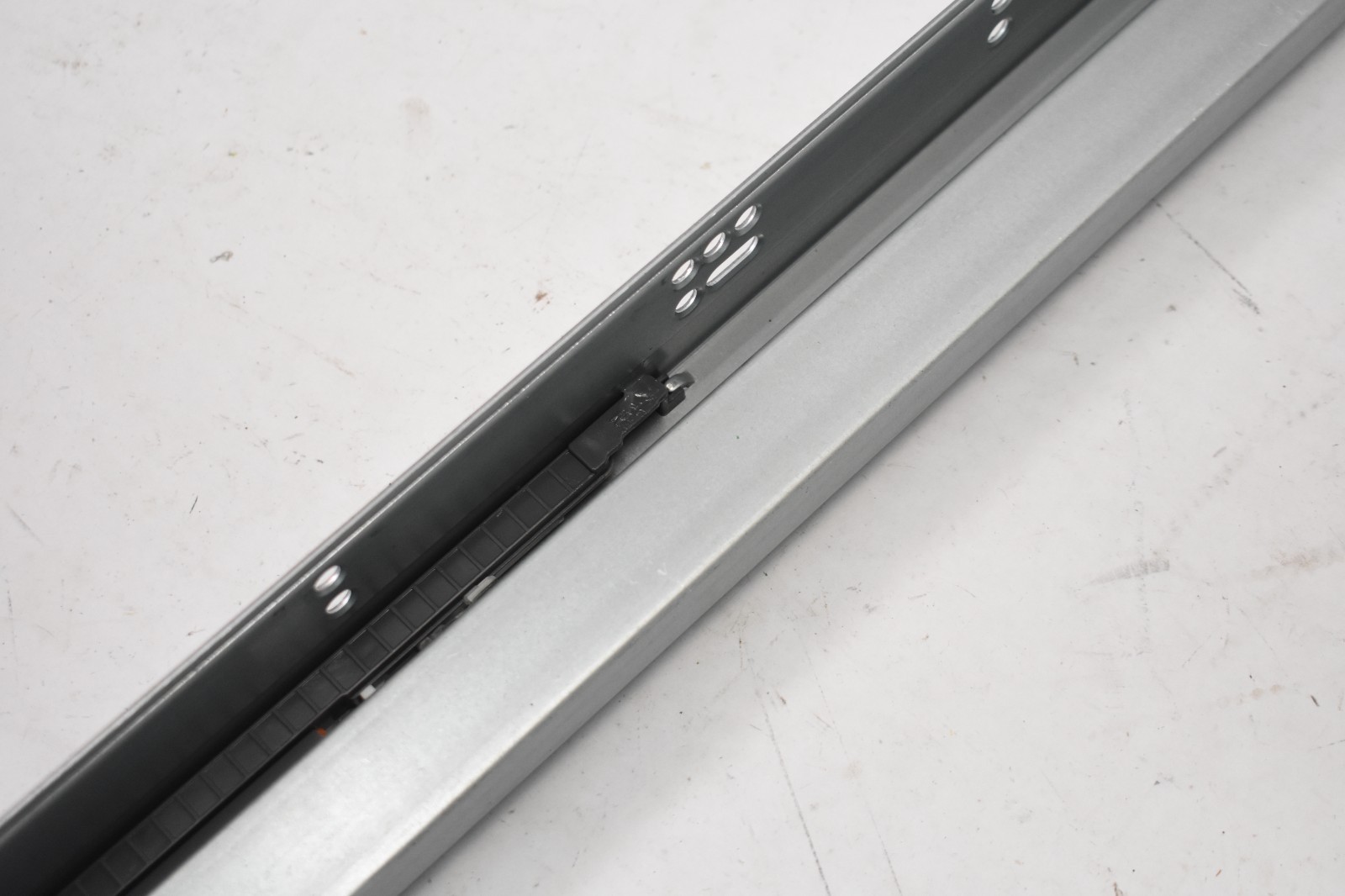 Wurth Concealed Undermount Slides 21" L Genuine OEM Left/Right Brackets