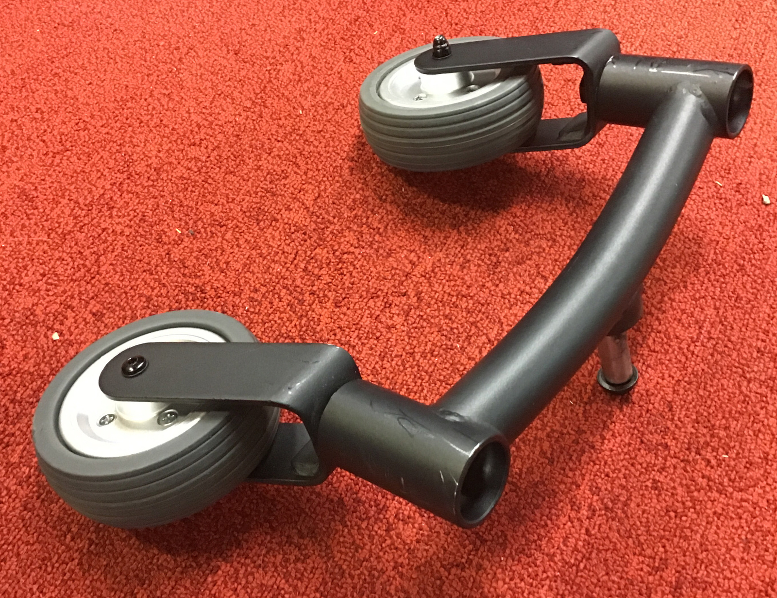 Pride Mobility Jazzy 6 Articulating Beam & Casters Assembly