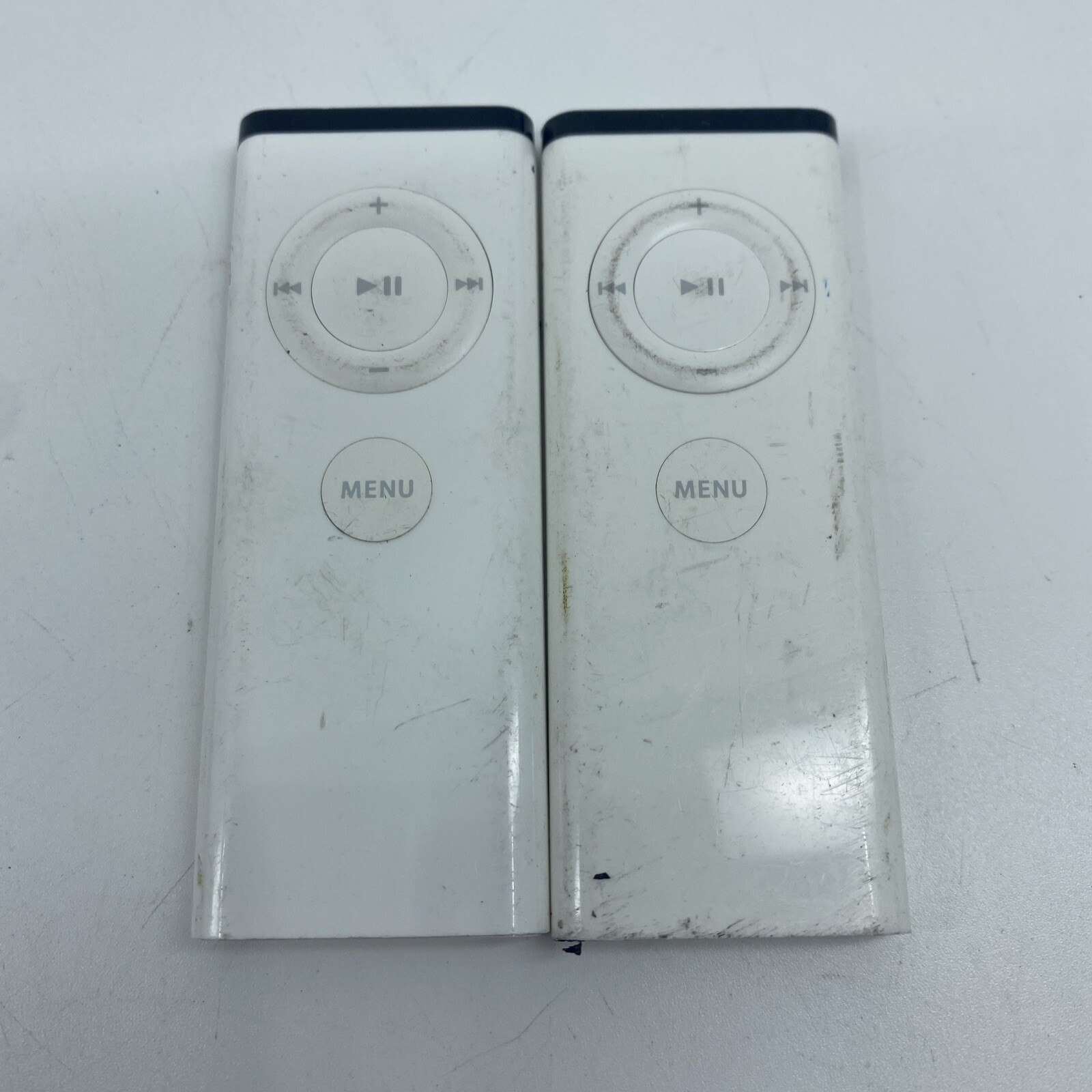 Lot Of 2 Apple Remote A1156 - Tested and Working L327