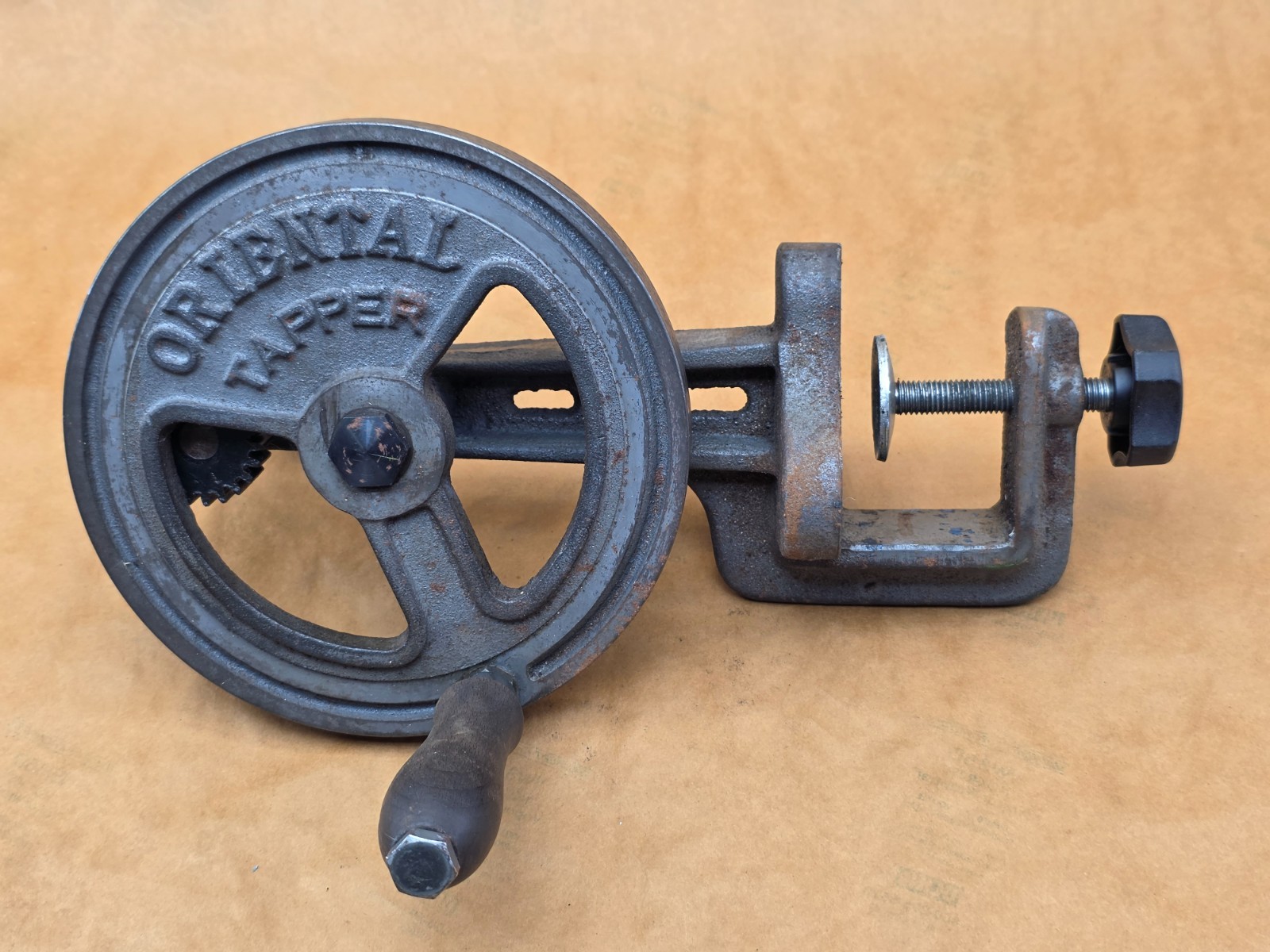 ORIENTAL TAPPER Manual Tapping Machine Hand Drilling Tapper Drill Chuck