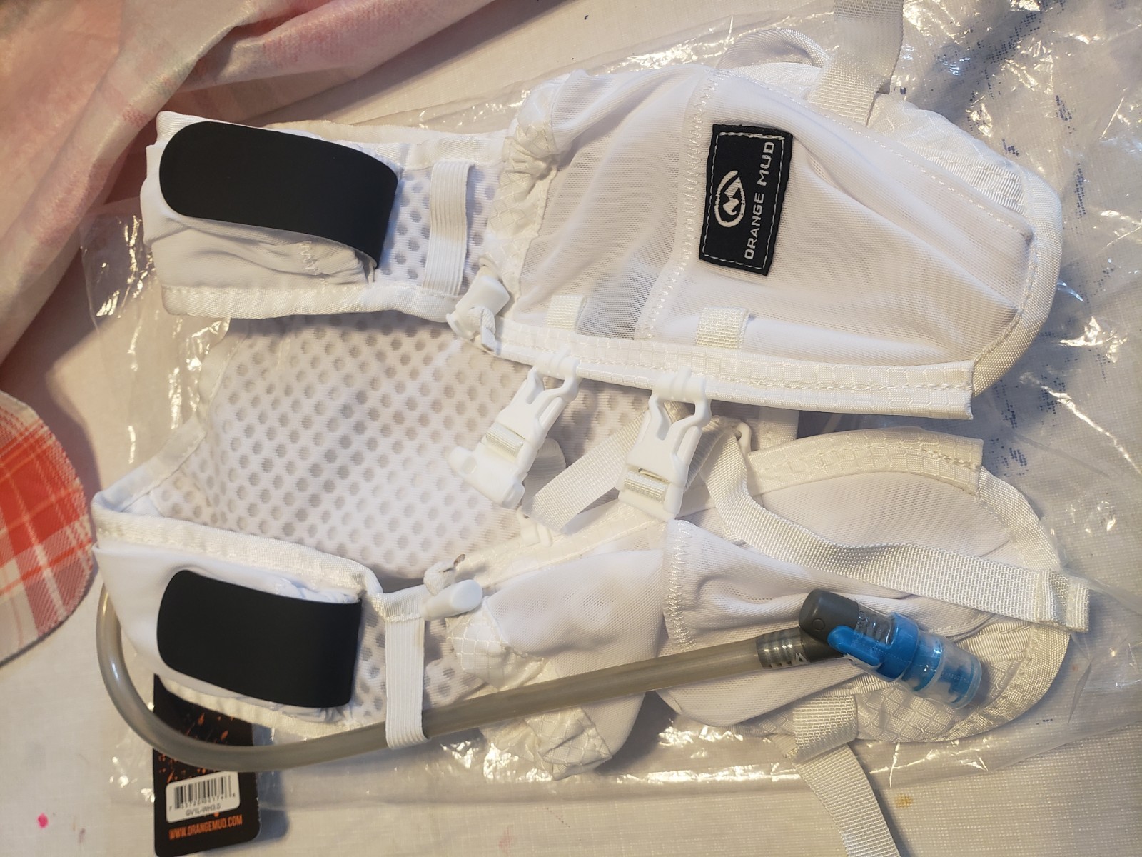 Orange Mud Gear Vest 1L Version 3 White NEW with Tags
