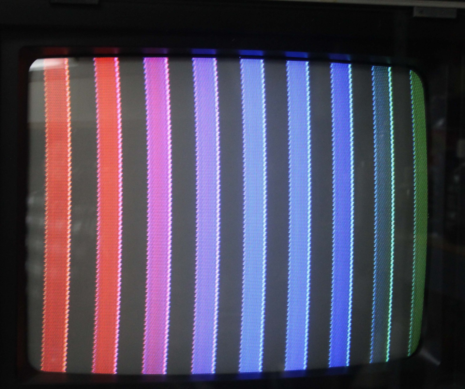 B&K MODEL 1243 DIGITAL I.C. COLOR GENERATOR