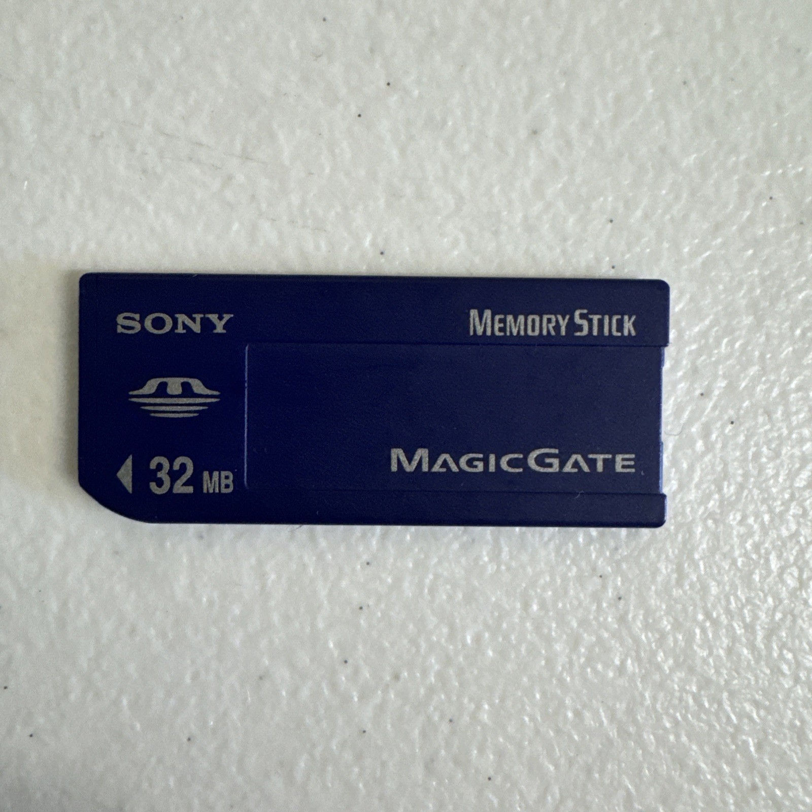 Sony OEM Memory Stick 32MB MagicGate Long MS Card 32MB