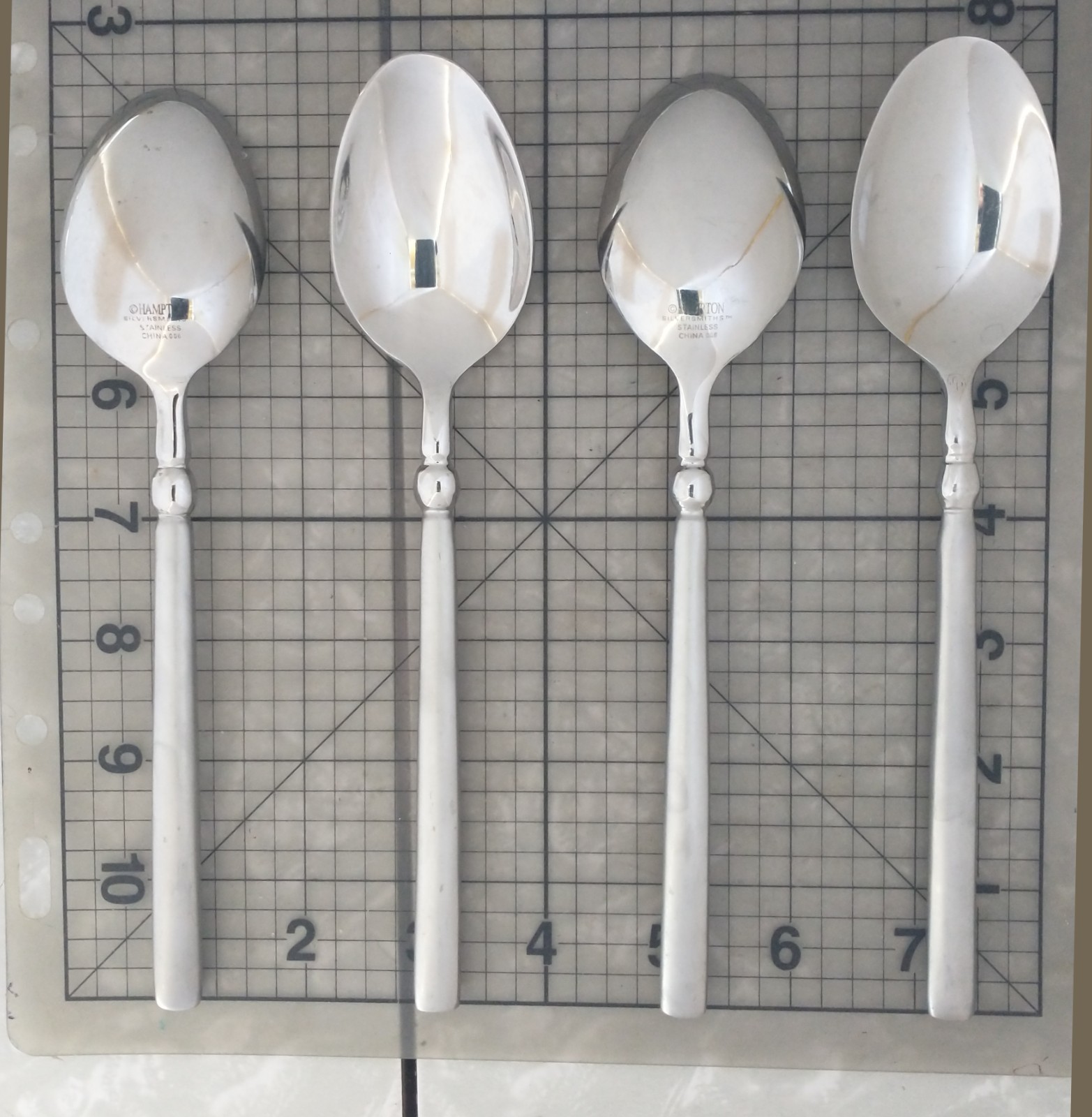 Hampton Dominique-Frosted 4 Place Spoons Salad Fork & 2 Knives