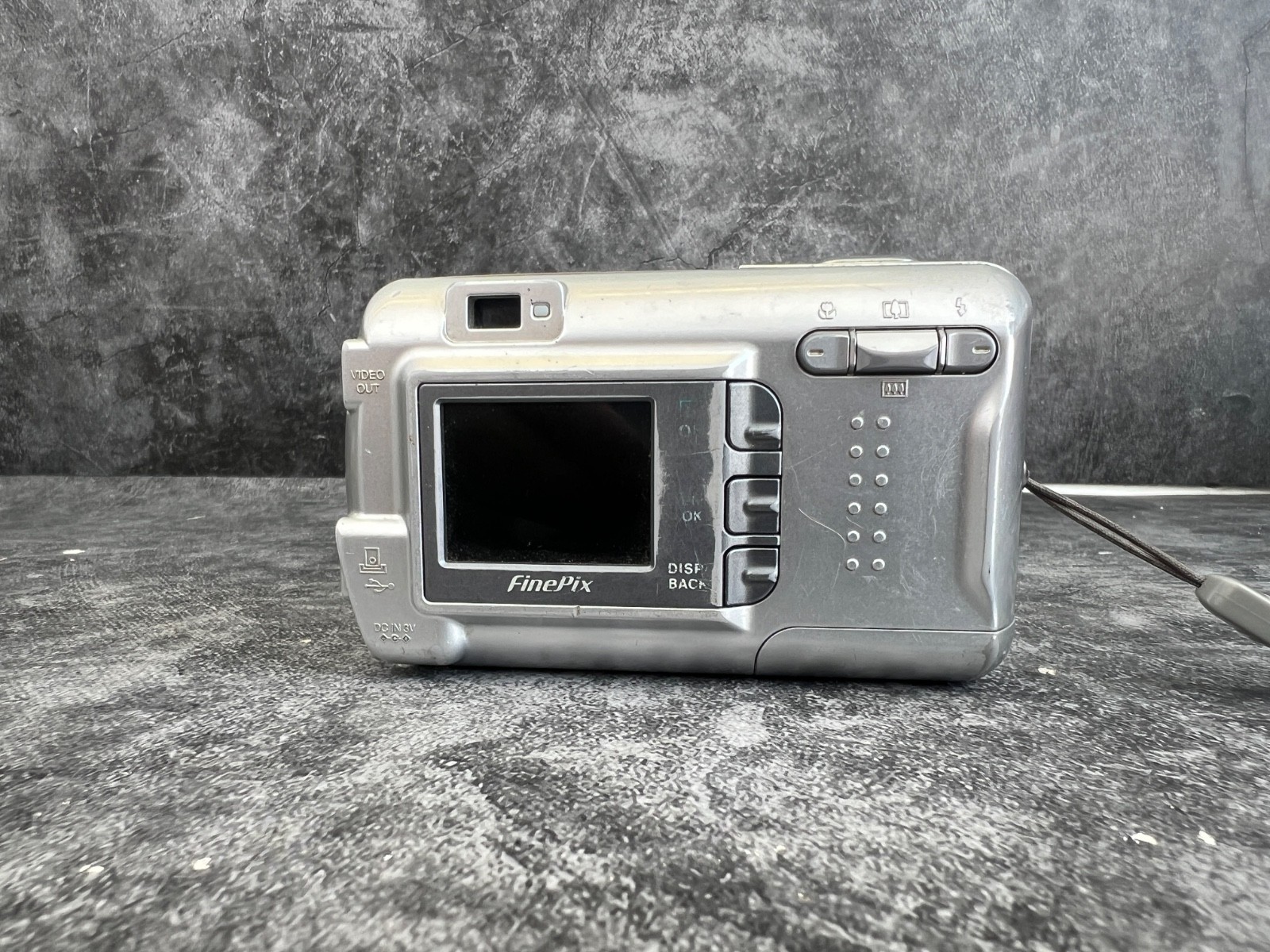 Fujifilm Digital Camera FinePix A330 3.2MP Silver Retro 2000s digicam