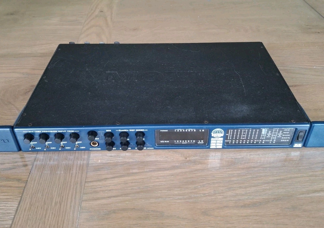 MOTU TRAVELER FIREWIRE AUDIO INTERFACE Untested
