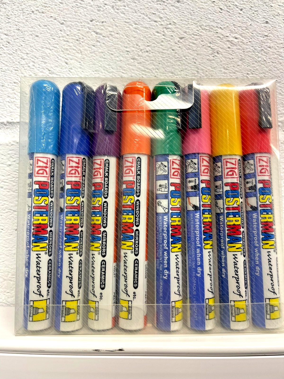 Kuretake ZIG Posterman PMA-50 Waterproof Chalk Pen – (8 Pack) Multicoloured