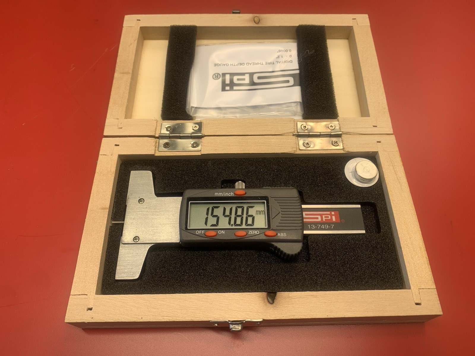 SPI Electronic Depth / Pit Gauge Model Tire Tread 13-749-7