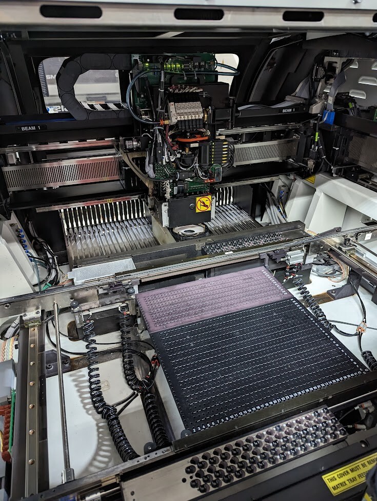 Universal Instruments Genesis GI-14D Multi-Function PCB Pick and Place Machine
