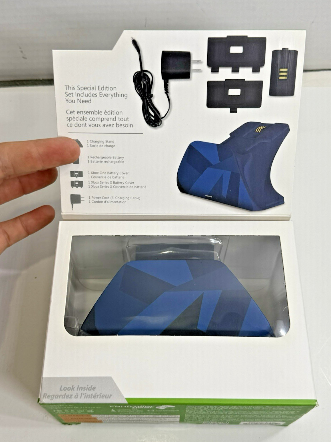 NEW Xbox One & Series X/S Controller Gear Universal Pro Charging Stand Midnight