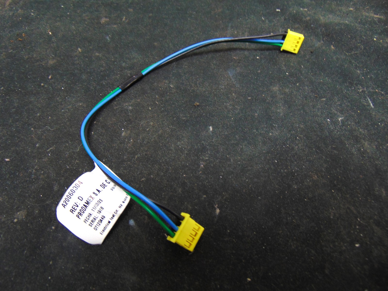 Frigidaire Electric Oven/Microwave Combo GCWM3067AFF Wire Harness A20060304