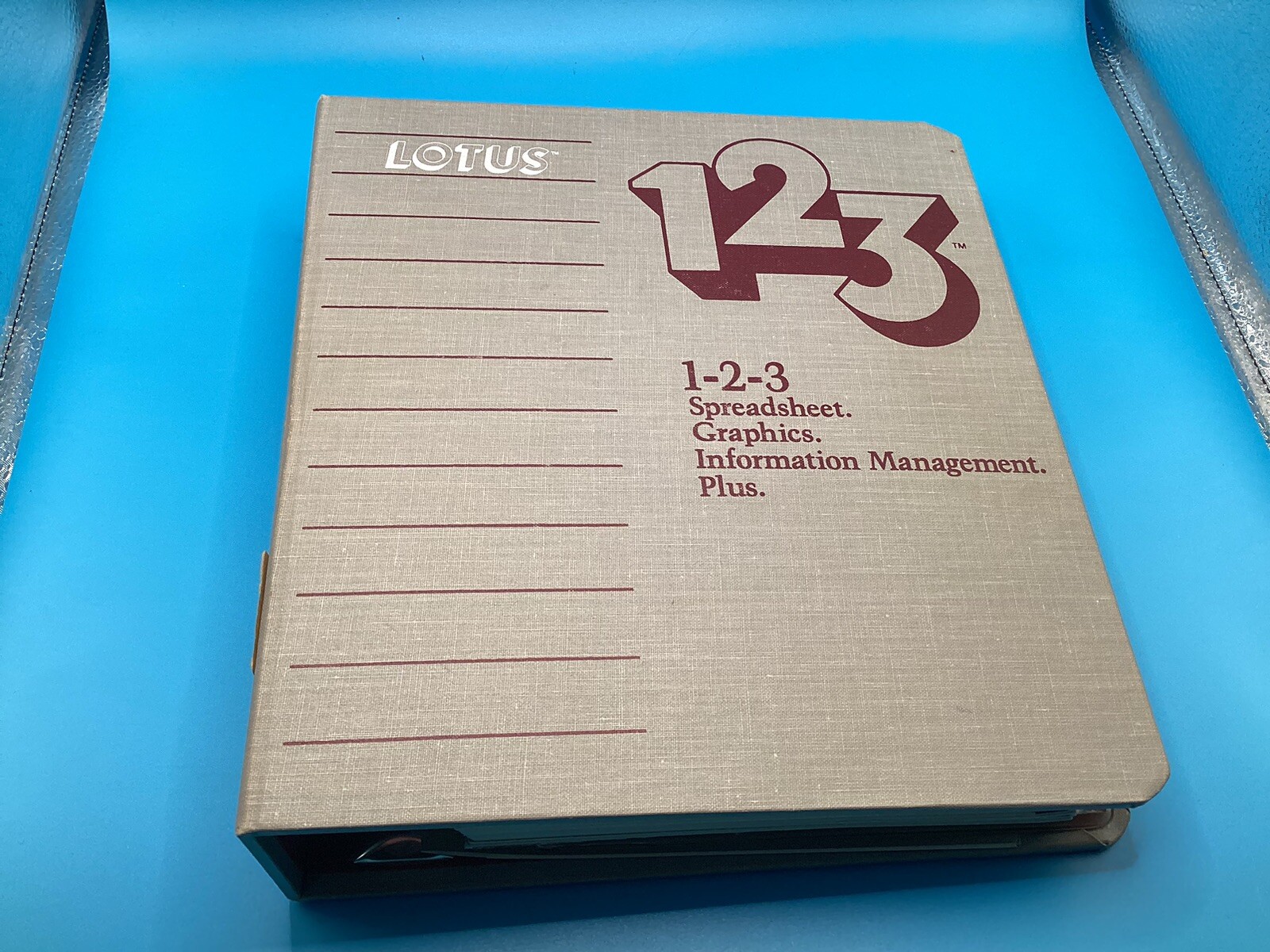 1983 Lotus 123 Spreadsheet Graphics Info Management Plus (No Software Included)